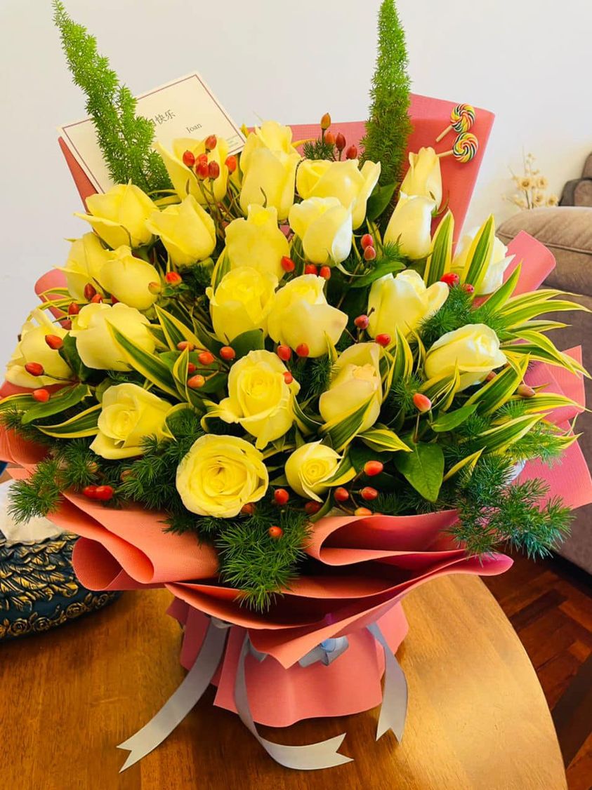 Yellow Rose Bouquet