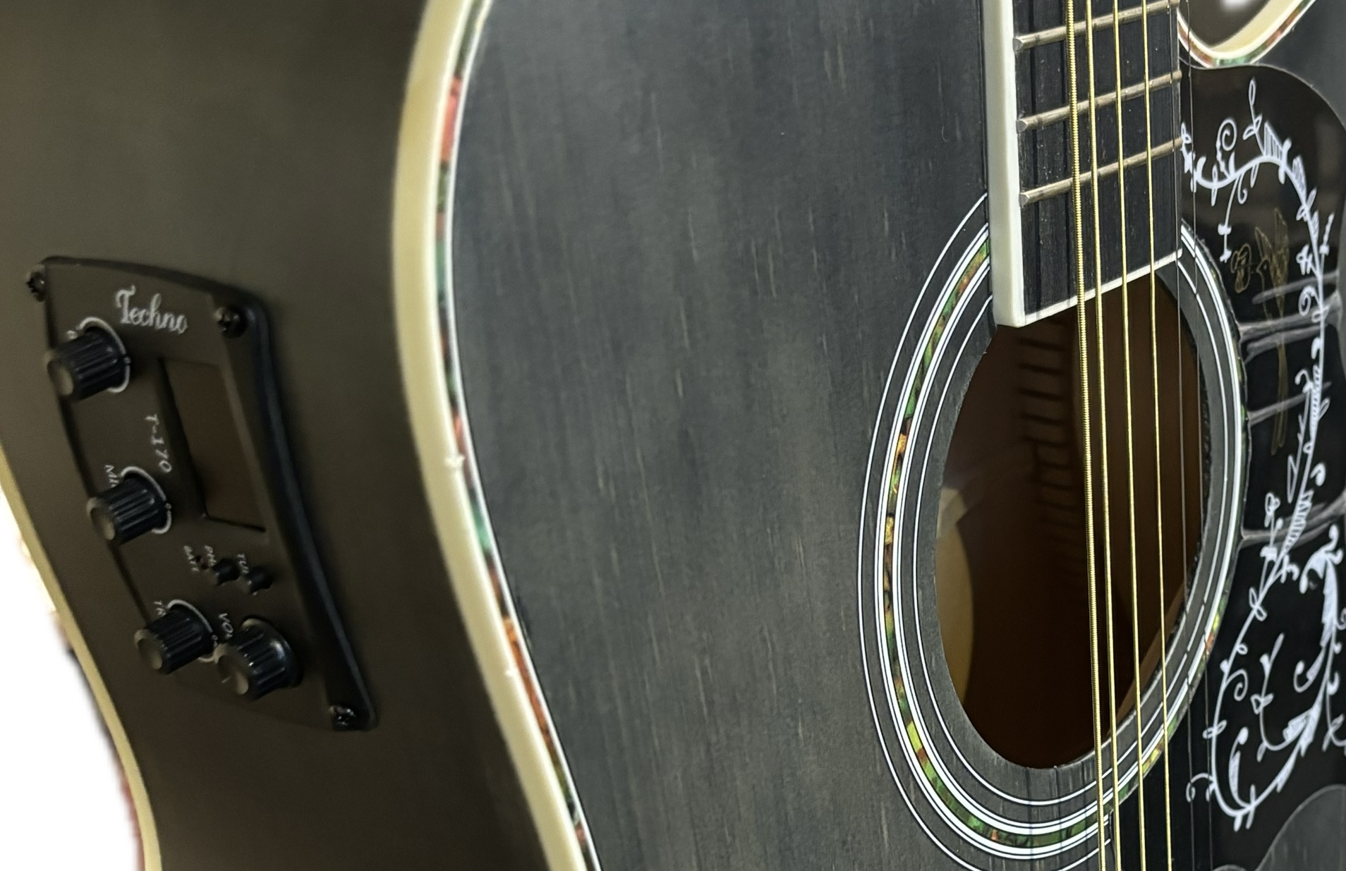 TMR-241CE Semi Acoustic Guitar