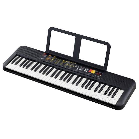 YAMAHA PSR F52 Portable Keyboard