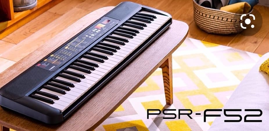 YAMAHA PSR F52 Portable Keyboard