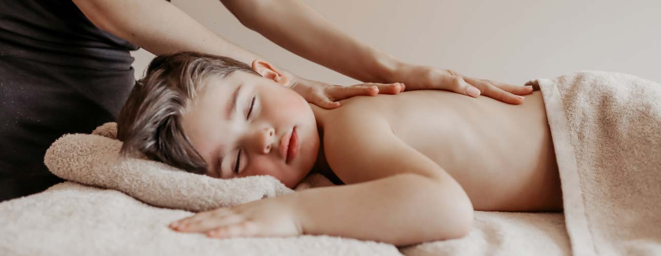 Massage enfant/adolescent(e)