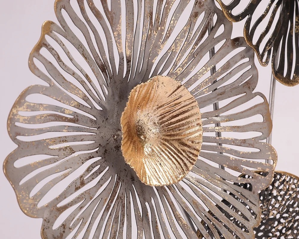 Elegante Metallkunst: Kreis-Ornamente für stilvolle Home Decor