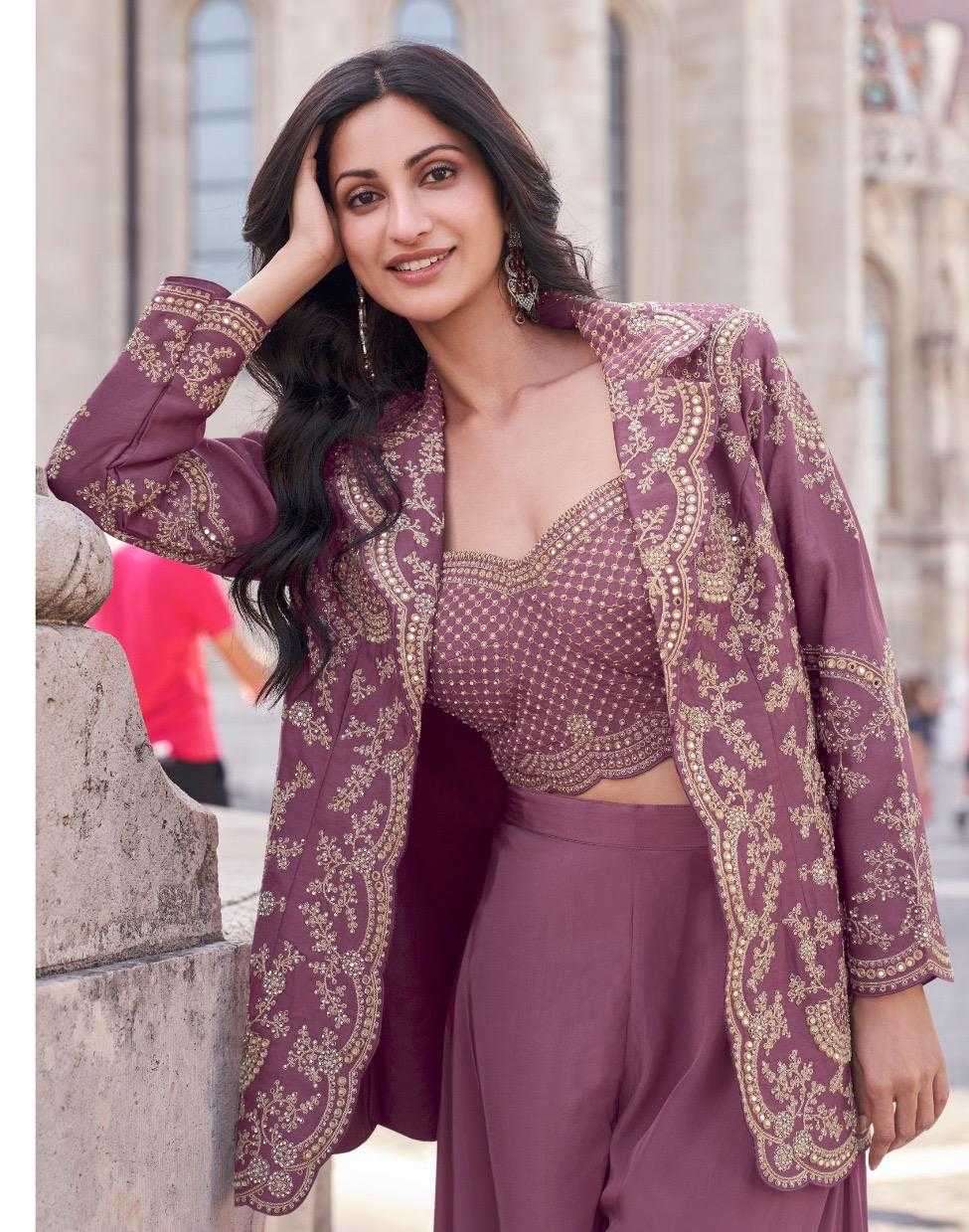 SAYURI DESIGNER PRESENTS JANNAT SILK FULL STITCH PARTY WEAR 3PCS 