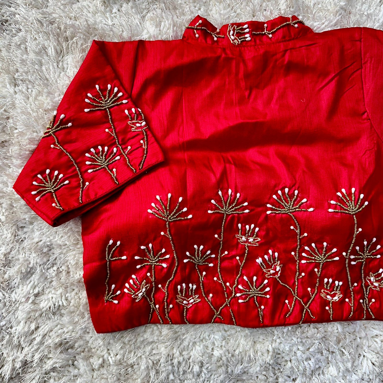 Beautiful handwork all over back nd sleves with designer handcrafted collar in blouse  Fabric:- pista silk