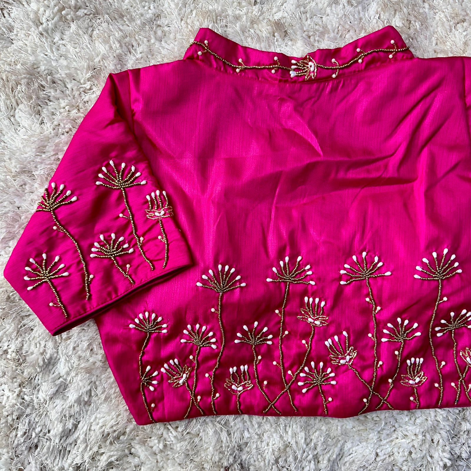 Beautiful handwork all over back nd sleves with designer handcrafted collar in blouse  Fabric:- pista silk