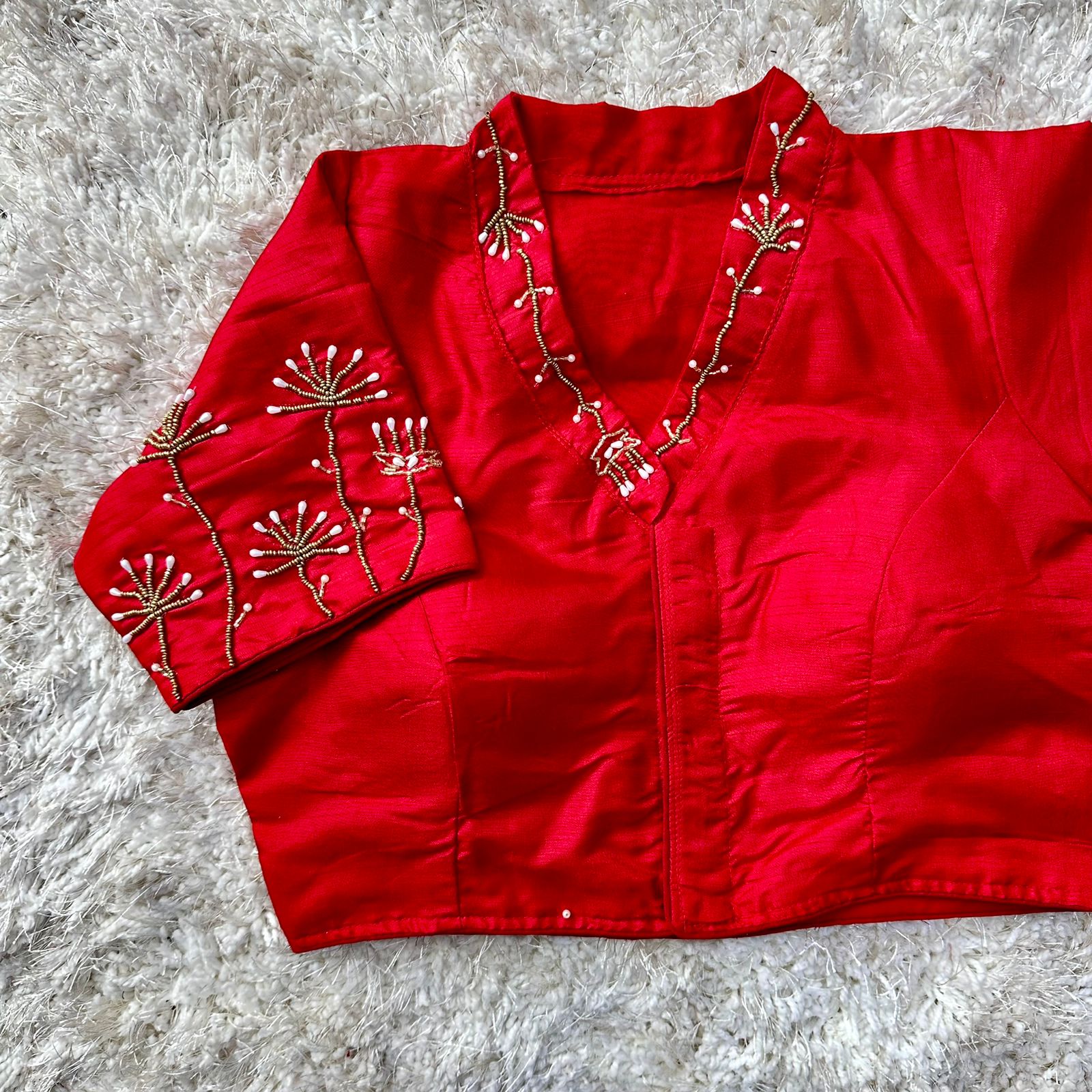 Beautiful handwork all over back nd sleves with designer handcrafted collar in blouse  Fabric:- pista silk