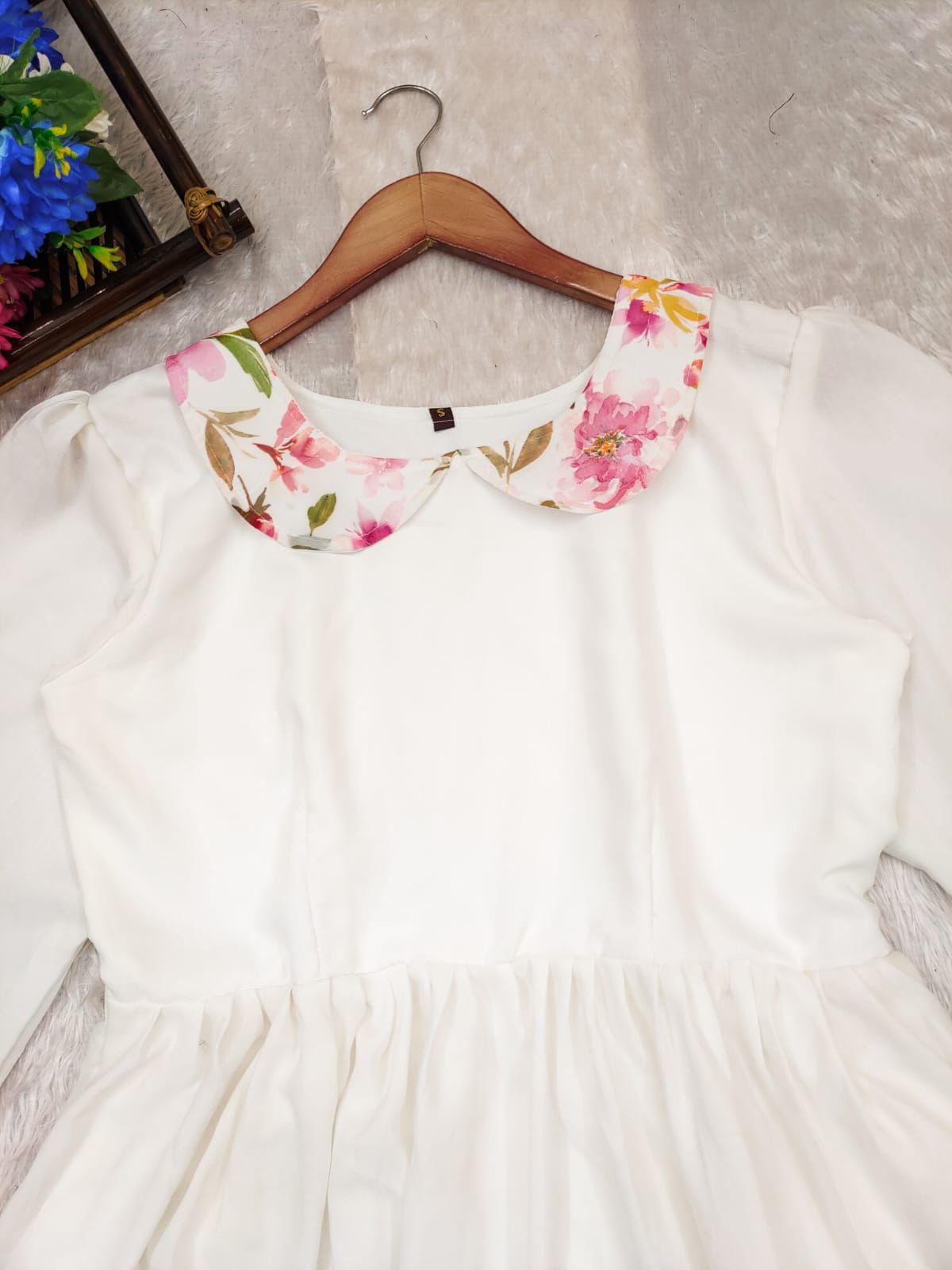   season with beautiful floral frills 😍😍