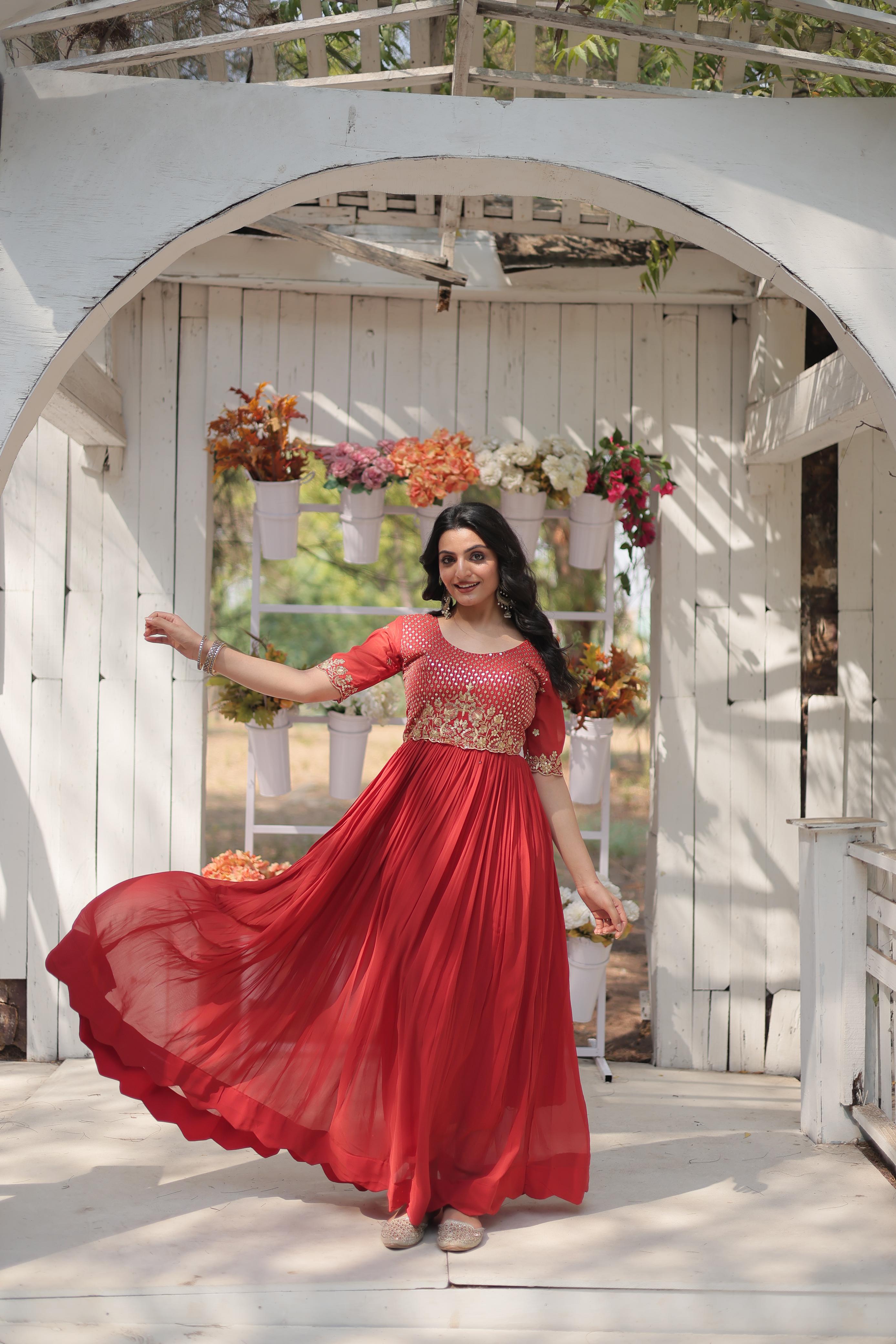 PREMIUM DESIGNER READYMADE GOWN COLLECTIONS. 👜