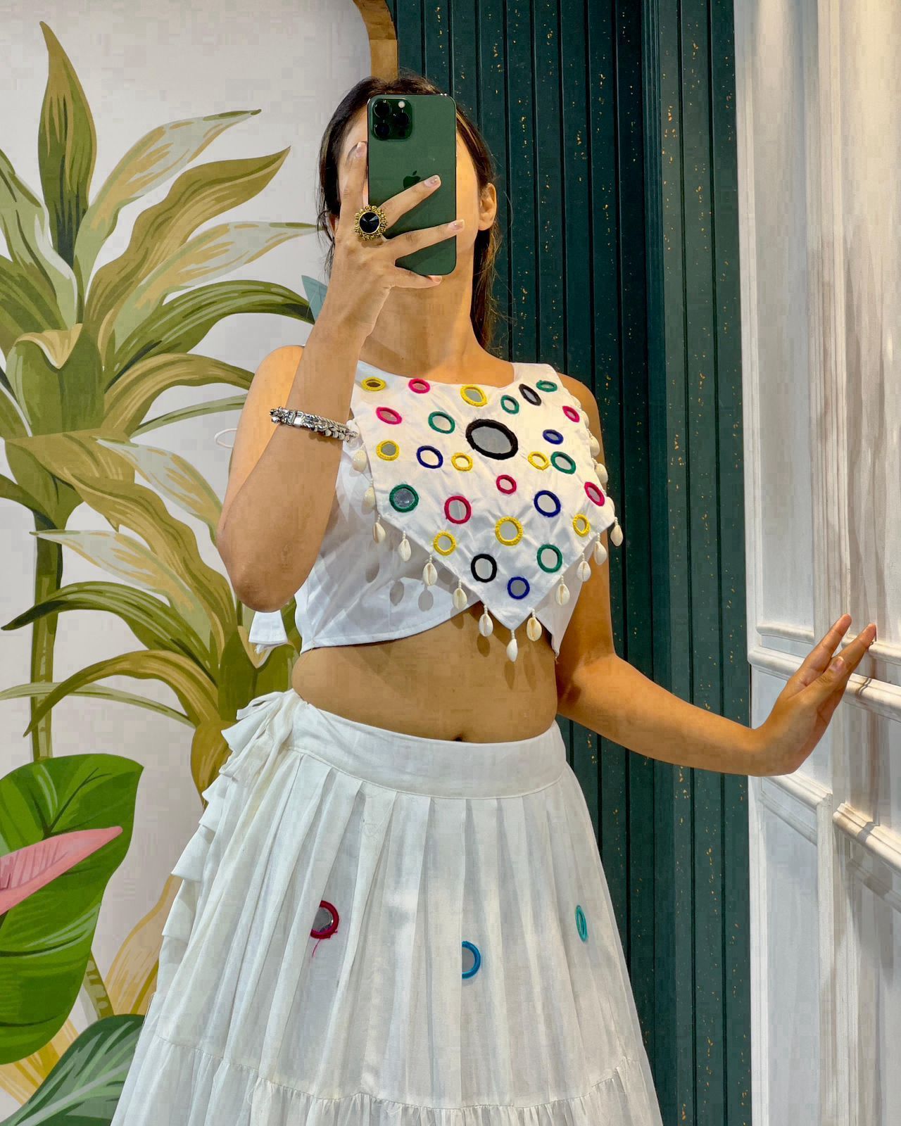 Pure reyon cotton chaniya with super coloured mirror &  comes kodi borders💐