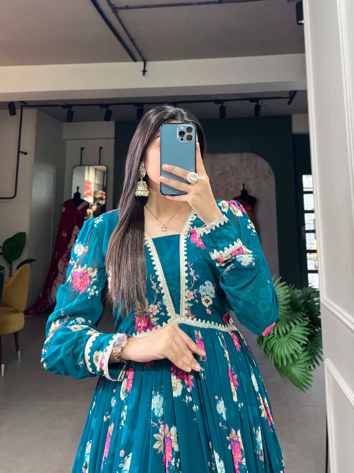 Elevate your Aura with our Exquisite Floral Print Georgette Gown🌸.