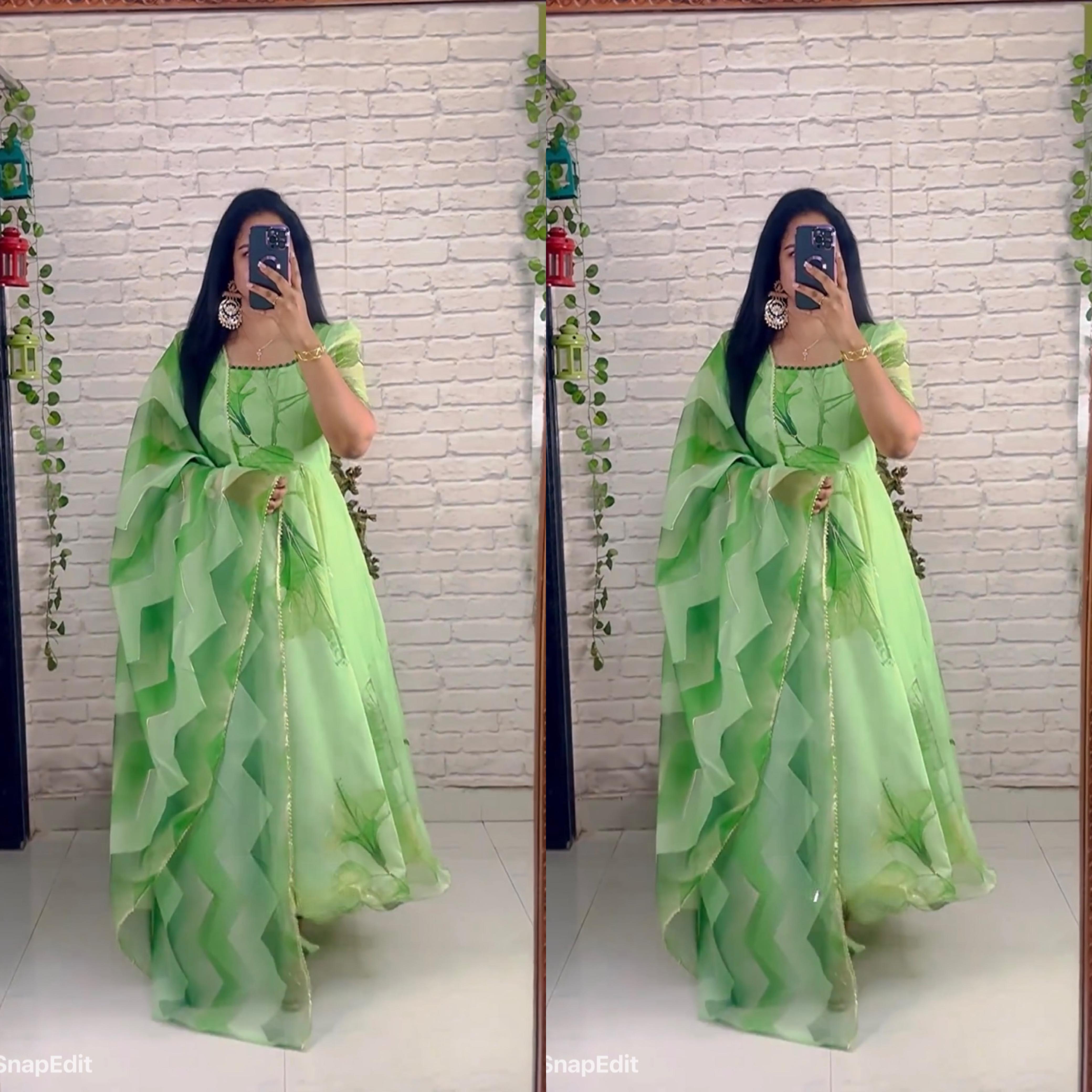 New Green Color’s Summer Đěsigner Colletion Anarkali Suit Fancy Style👌💕