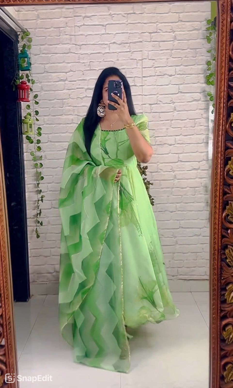 New Green Color’s Summer Đěsigner Colletion Anarkali Suit Fancy Style👌💕