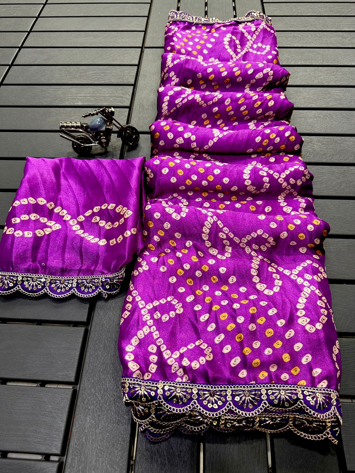 BANDHNI DESIGN SAREE