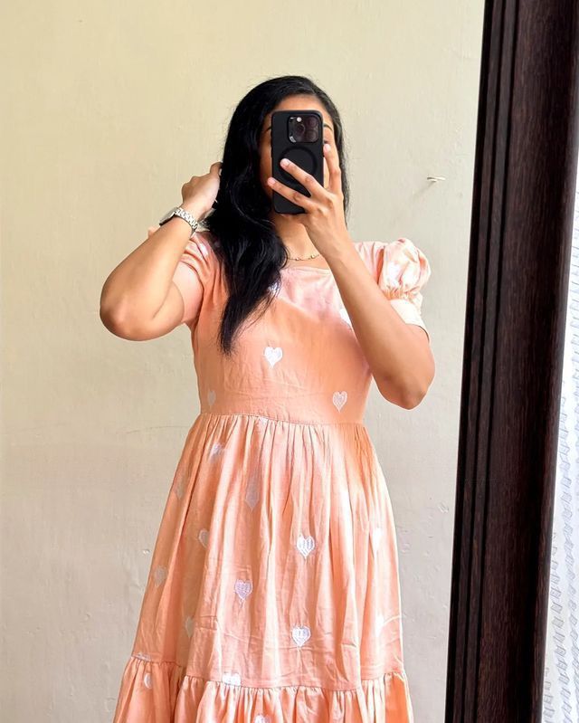 Here's presenting you a perfect pretty fit for Party Wear The beautiful heart ❤️ All Over the Midi😍 Along With Complimenting neck line just makes its more beautiful  🤍