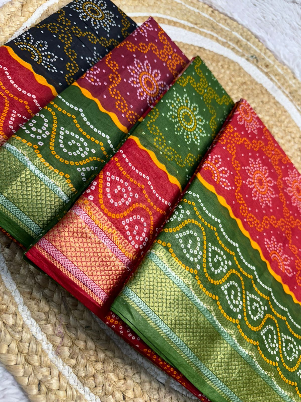 Now we Presenting New  Block Print Bandhej Saree Most Demanded Collection......!!!🥰_*