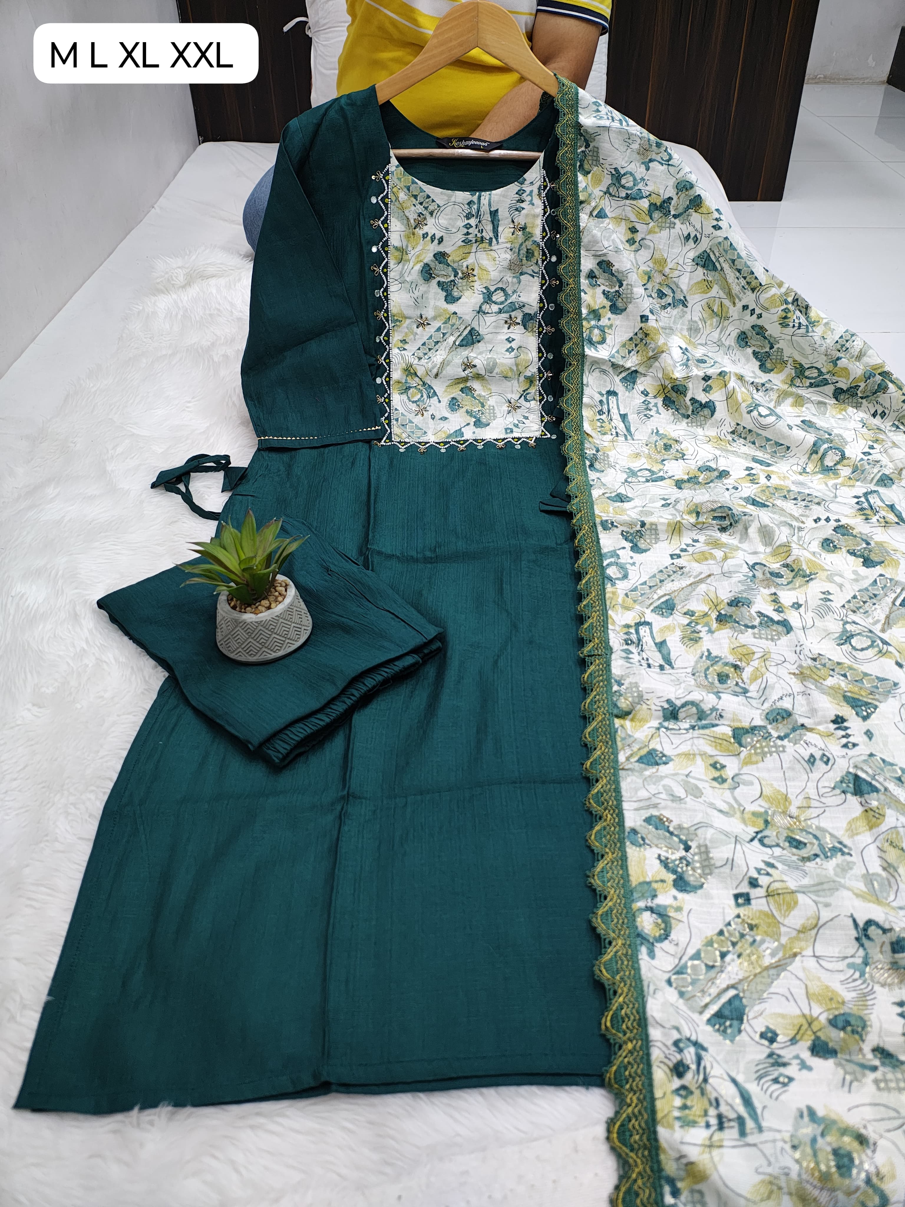 RICH SILK KURTI WITH PANT N DUPPATA SET