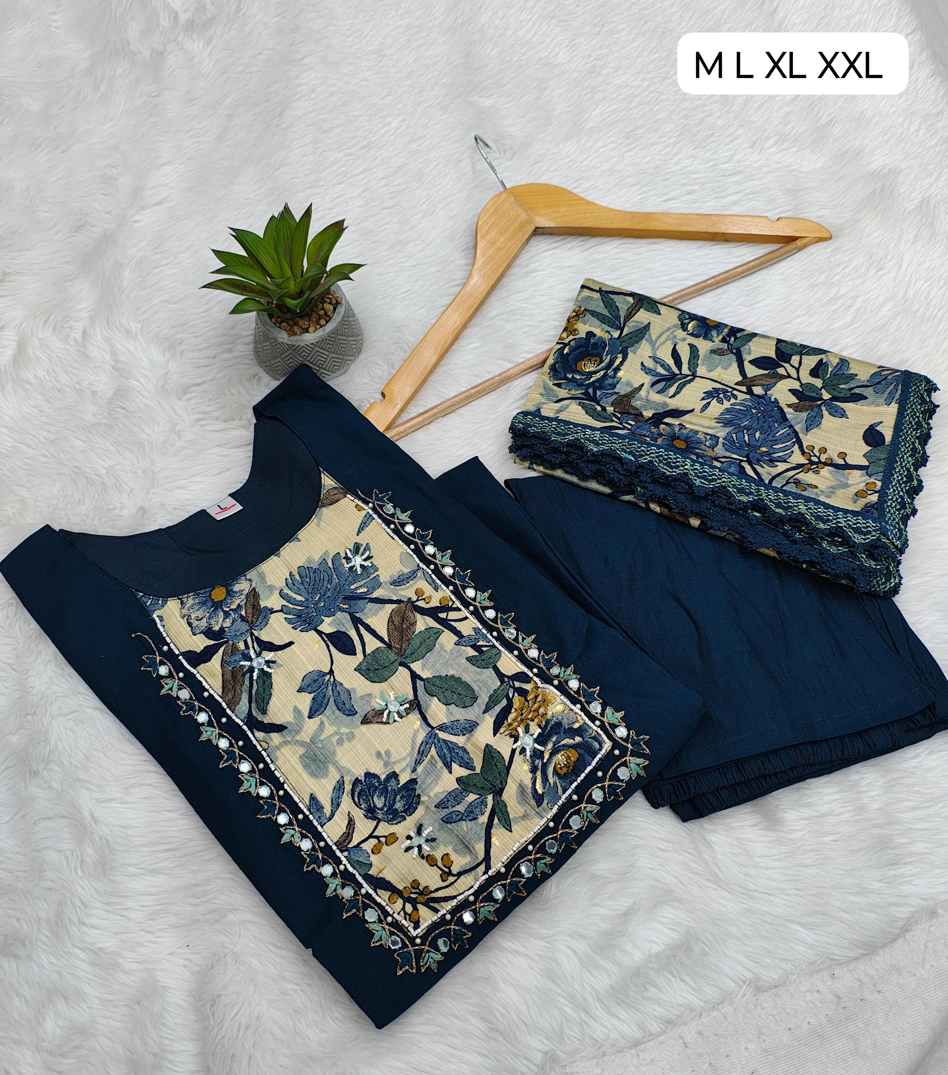 RICH SILK KURTI WITH PANT N DUPPATA SET
