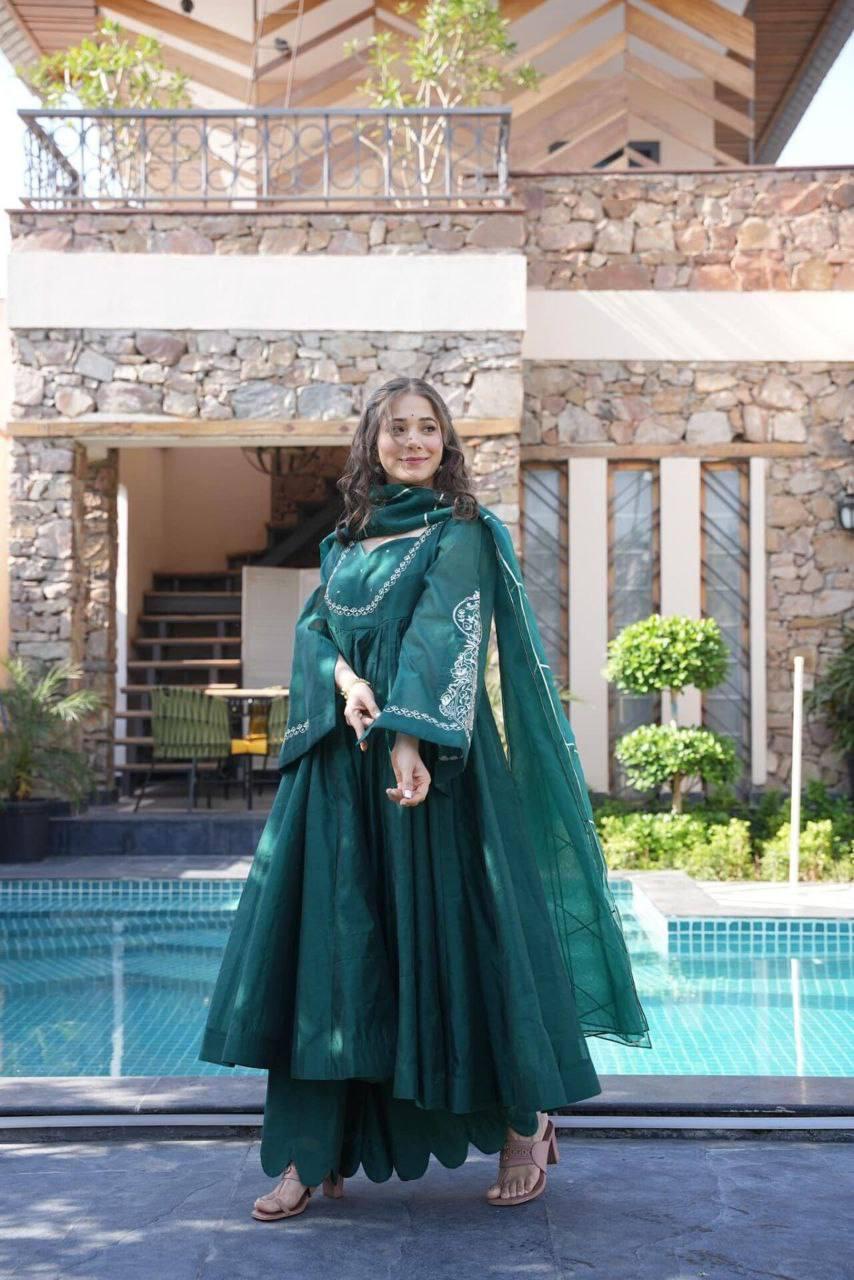 Chinnon Silk Anarkali organza Dupptta Bottom
