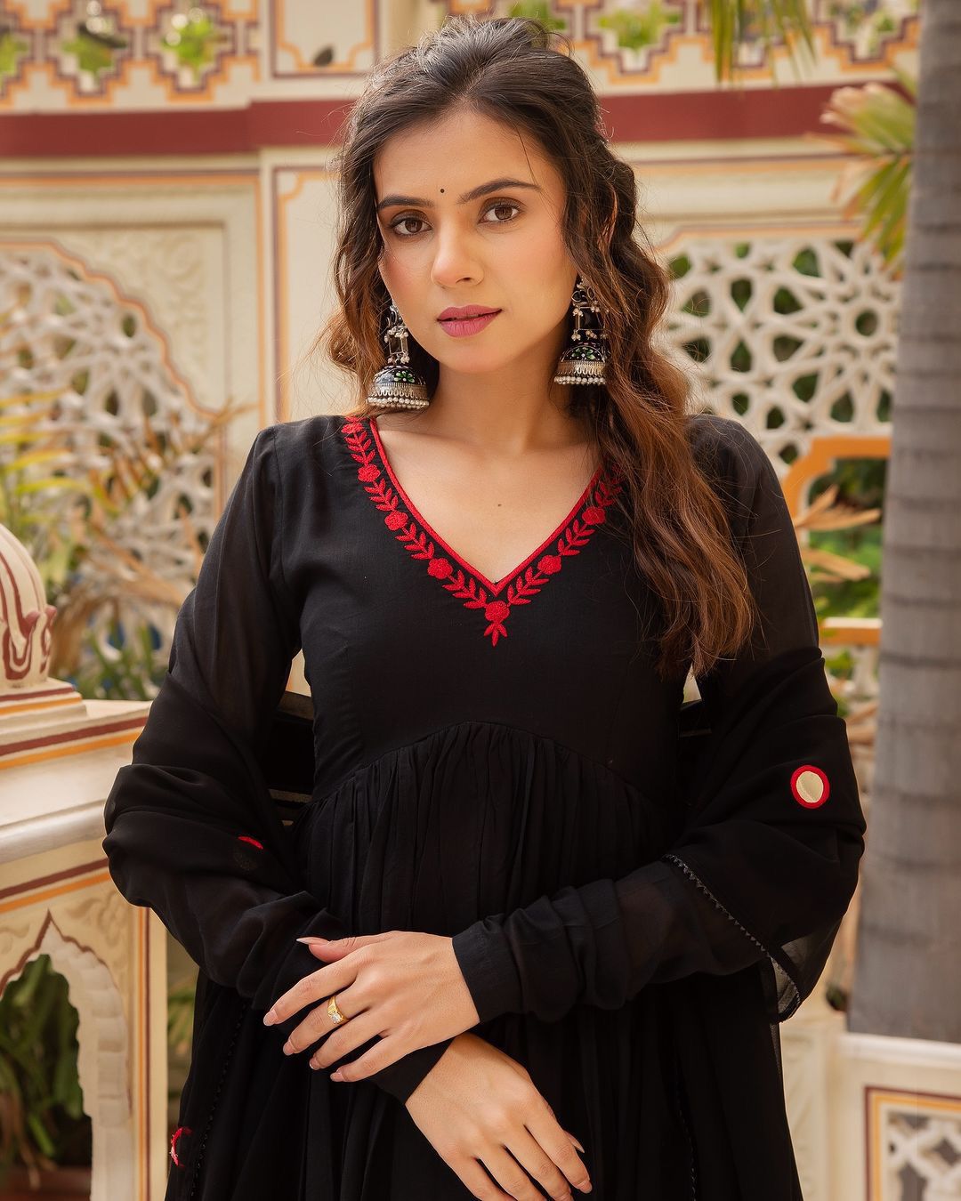 3 pic Anarkali gown with Dupatta and pent 😍