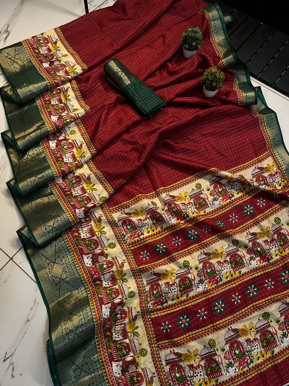 Dola silk with 5 inch jequrd boder  Running blouse