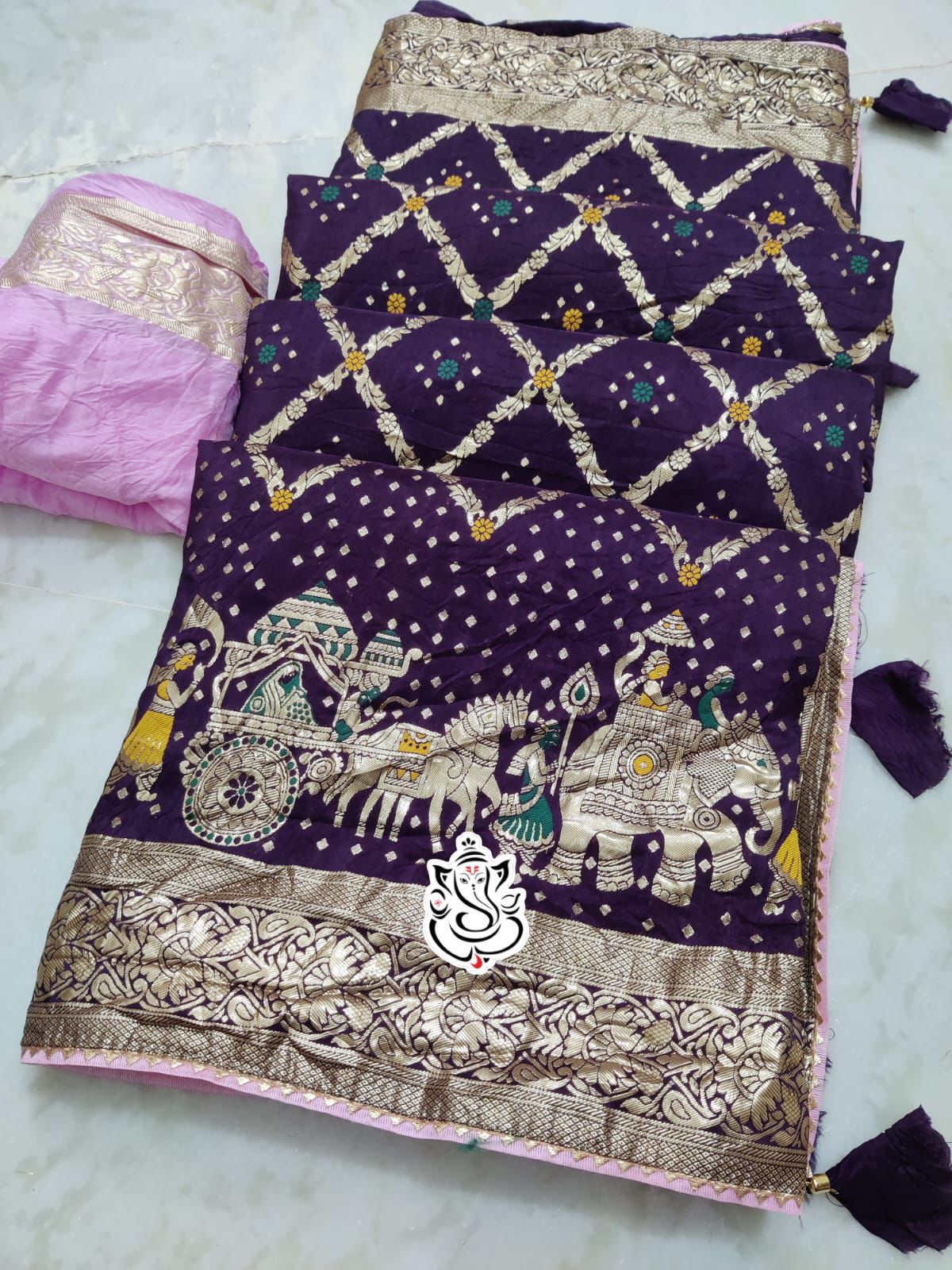 pure  dola fabric with beautiful meenakari zari SAREE