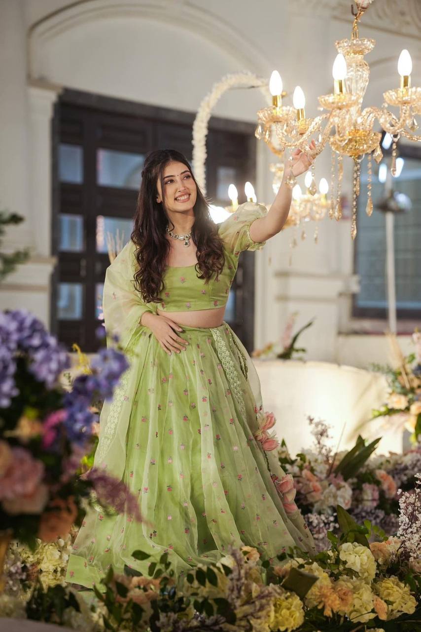 Russian Silk *LEHENGA BLOUSE AND DUPPTTA ♥️✨