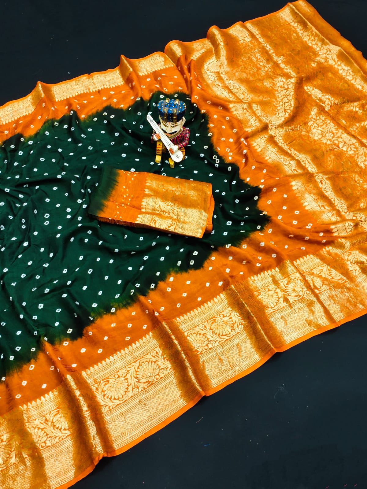 Hathi mor Kanjiwarm pretty and beautiful boutique series 😍👗🧵