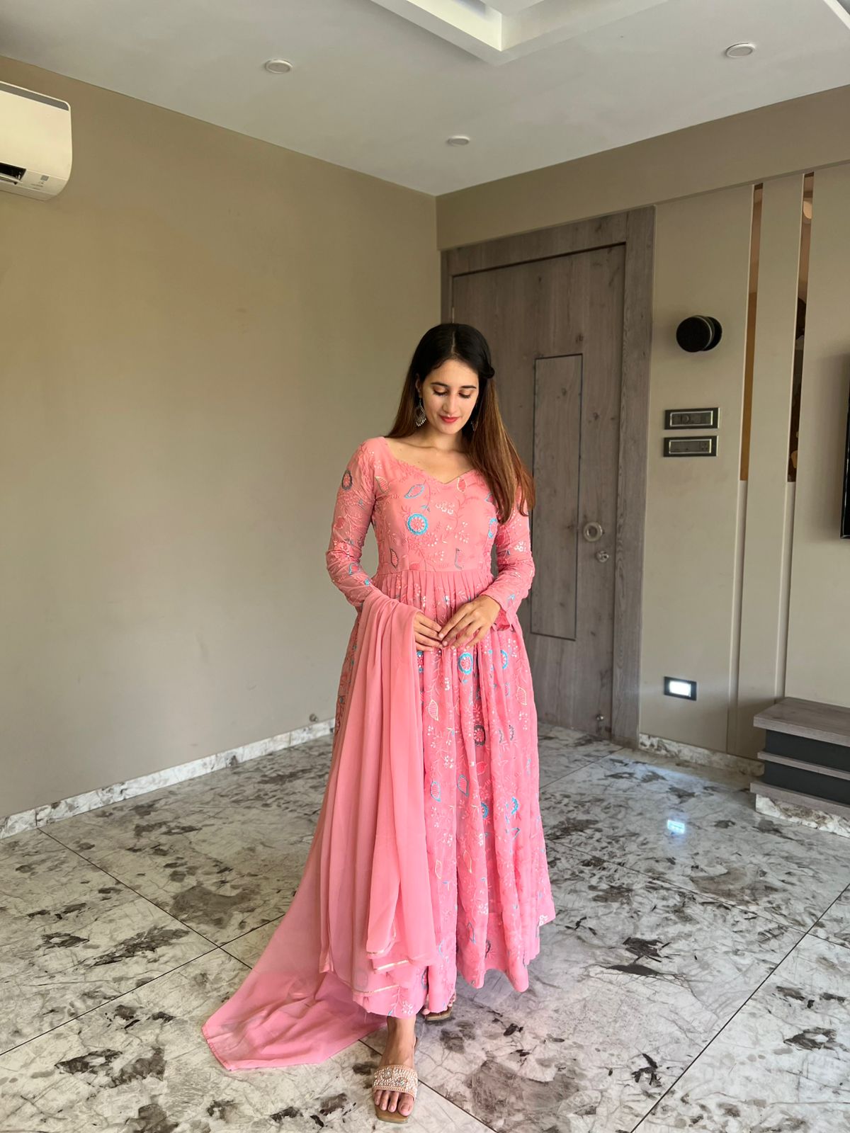 New One Anarkali Suit Making Real Modelling Design Suit Set…