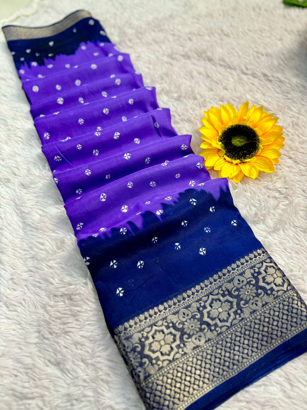 🌷saree allover comes nice  print   weaving checks  along wt two sides zari borders.. ....