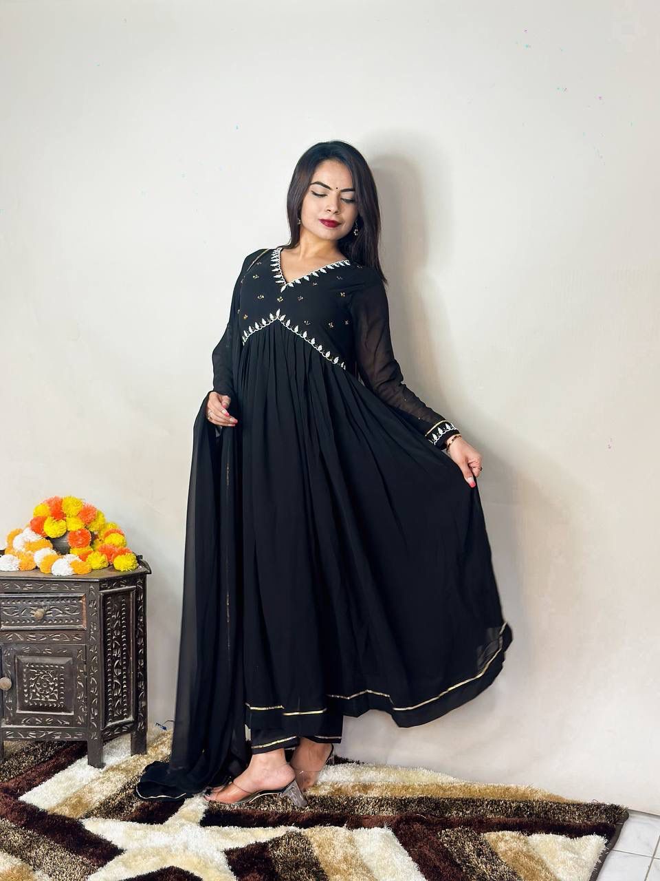 👗💥💥Presenting By New Party Wear Look Fox Gerorrget Gown With Dupatta , pant 