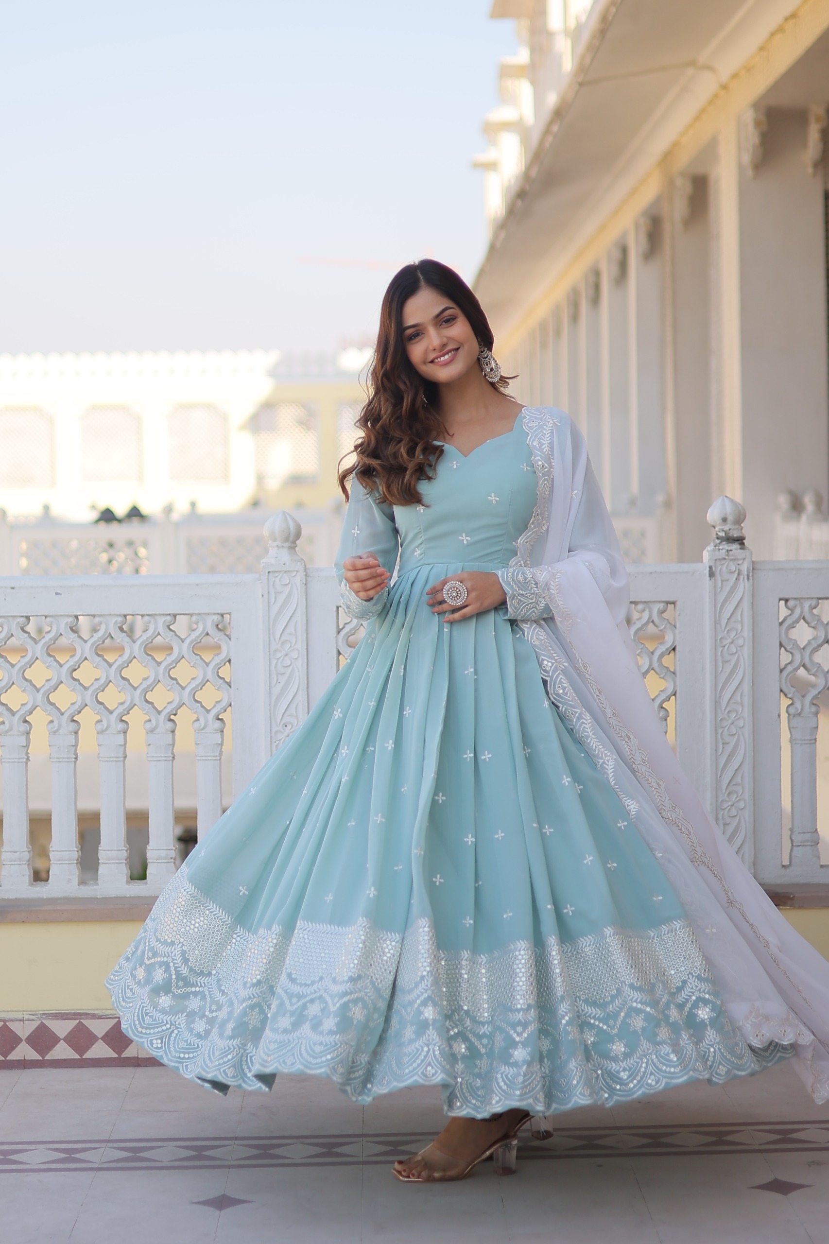 💃PREMIUM DESIGNER READYMADE GOWN COLLECTIONS. 👜