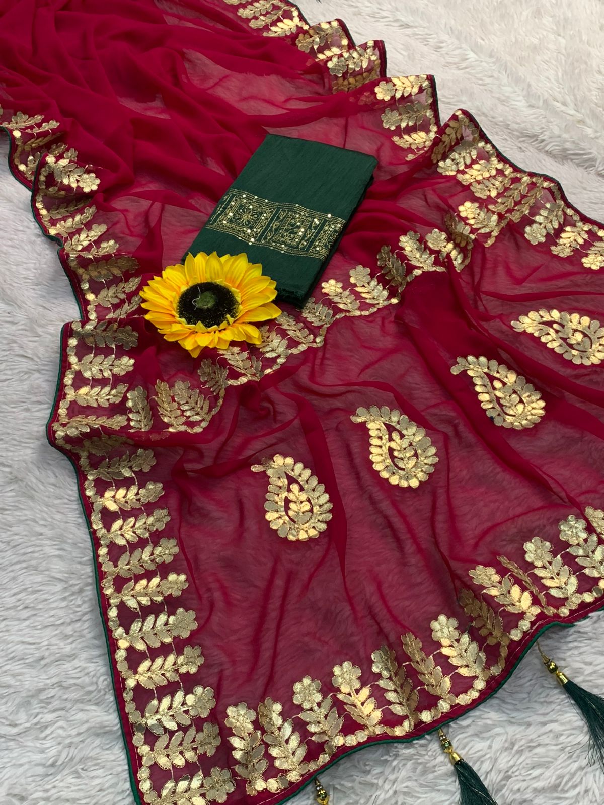 Pavitra super hit design  Gorjart orjnal gota patti saree