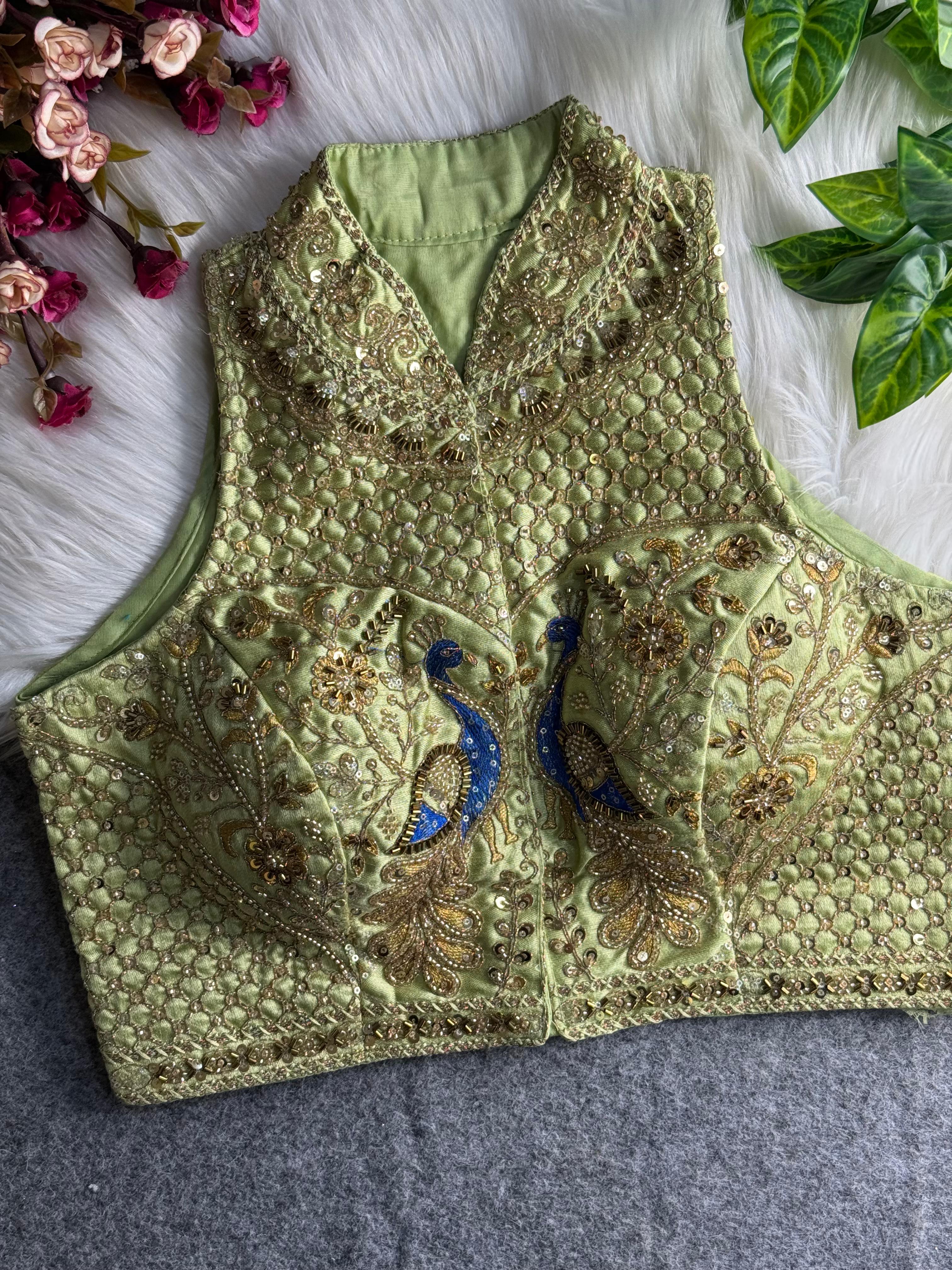 ♥️ WEDDING SPL. HAND WORK HALTER COLLAR NECK BLOUSE❤️