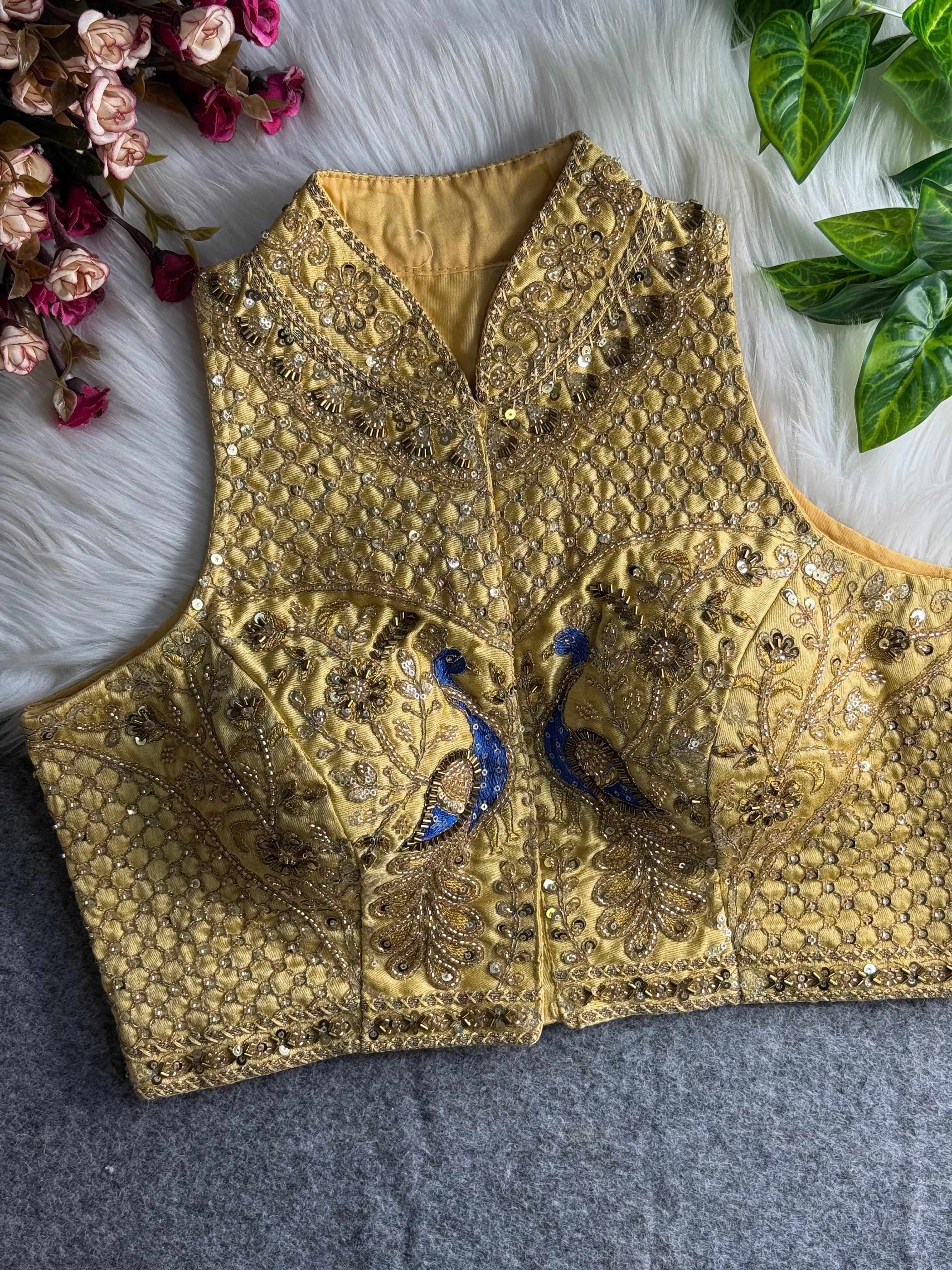 ♥️ WEDDING SPL. HAND WORK HALTER COLLAR NECK BLOUSE❤️