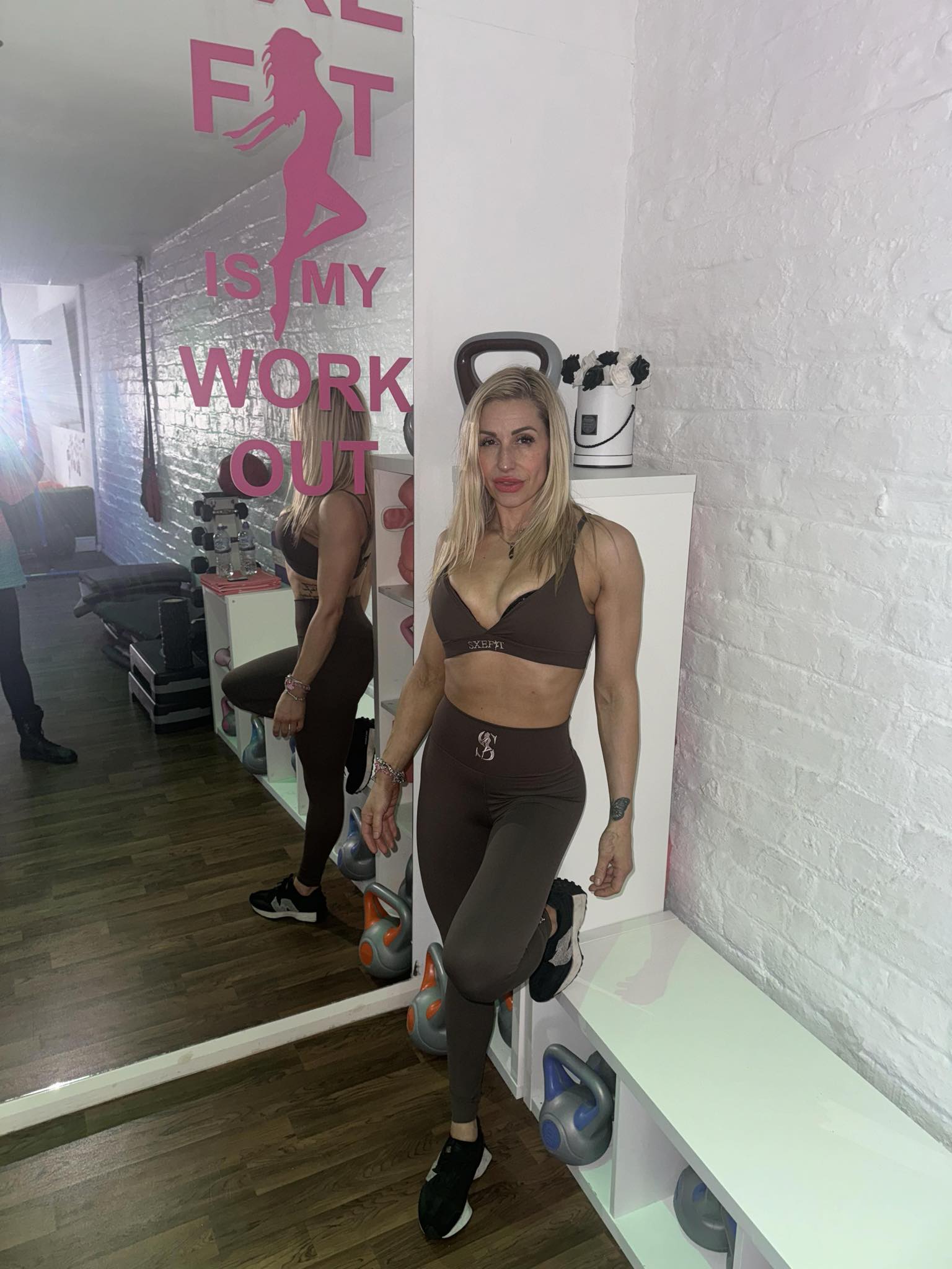 Sxefit Brown Sporty Workout Set
