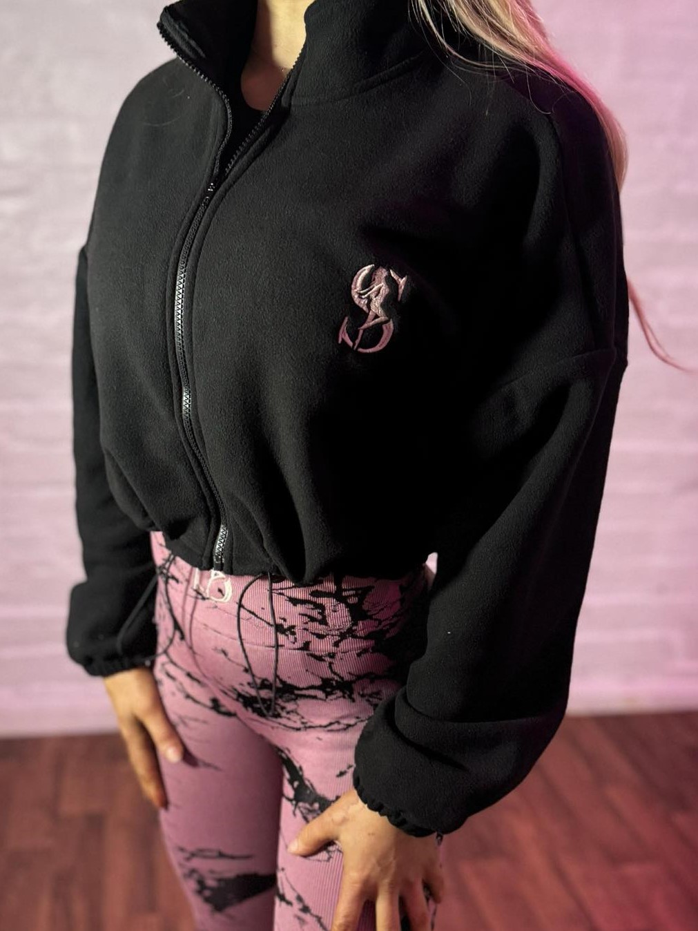 Black Cropped Zipper Fleece