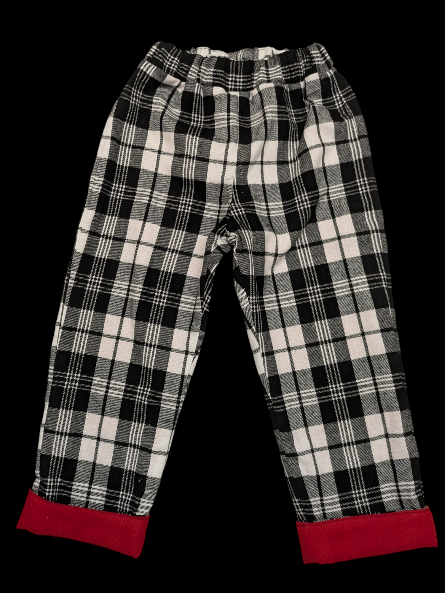 Black and white check 3-4yrs