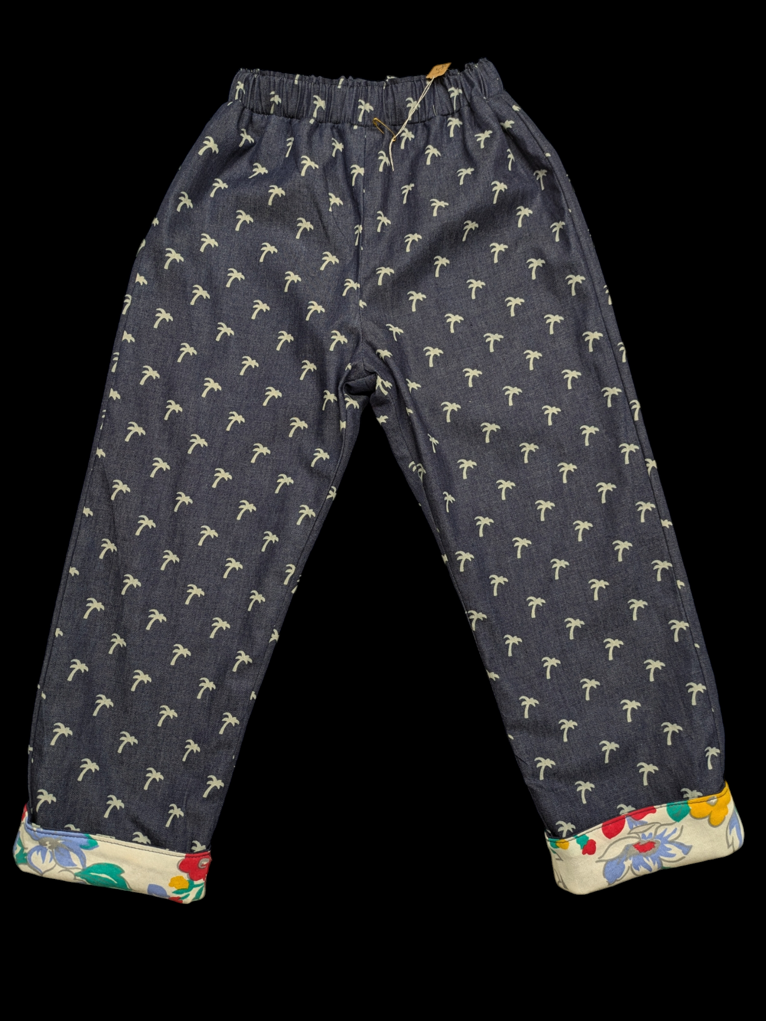 Palm trees with flowery lining 4-5yrs