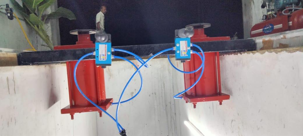 Industrial Hydraulic Cylinders with Control Valves