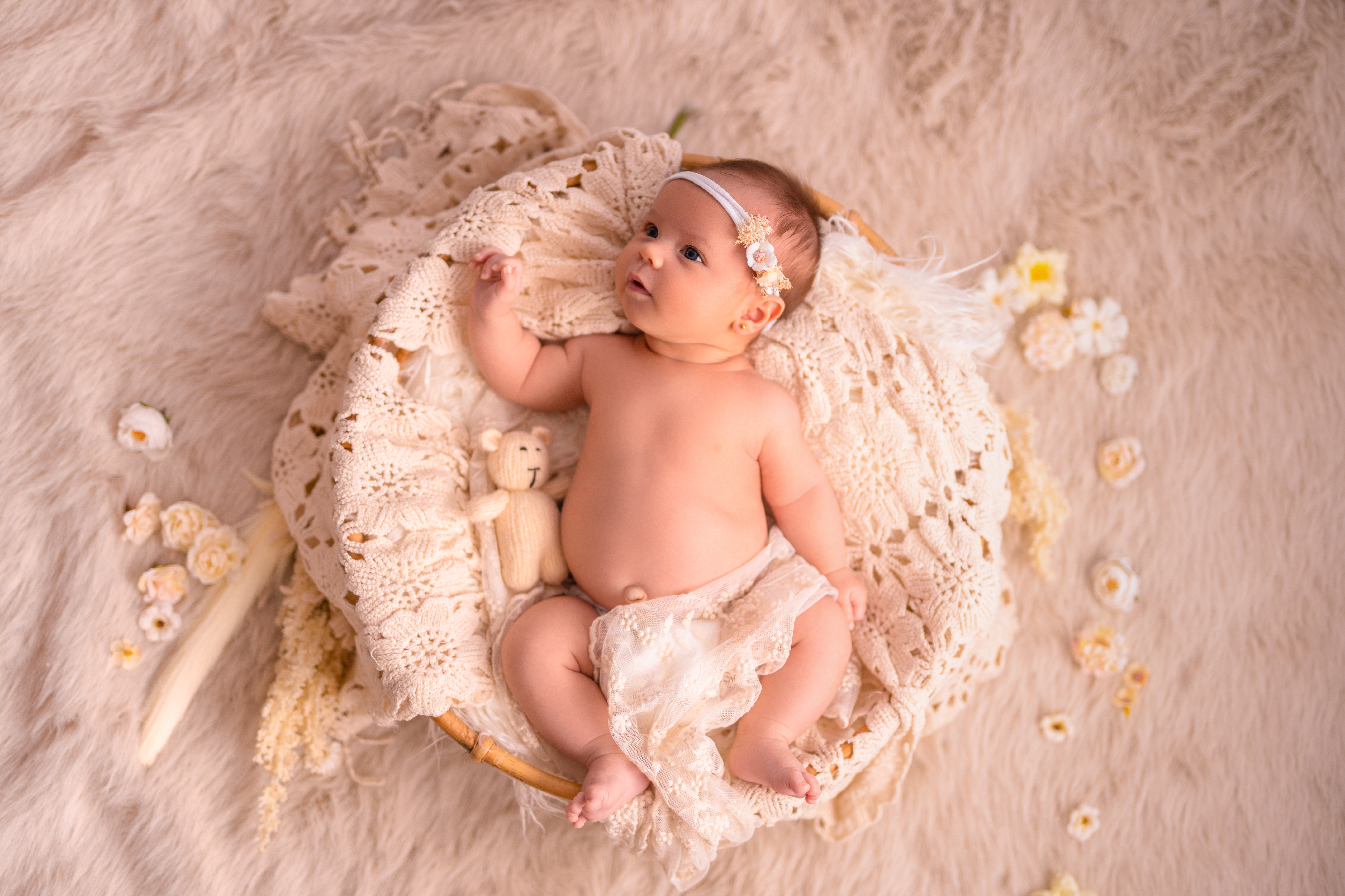 Sesión bebé estudio o exterior hasta 8 meses