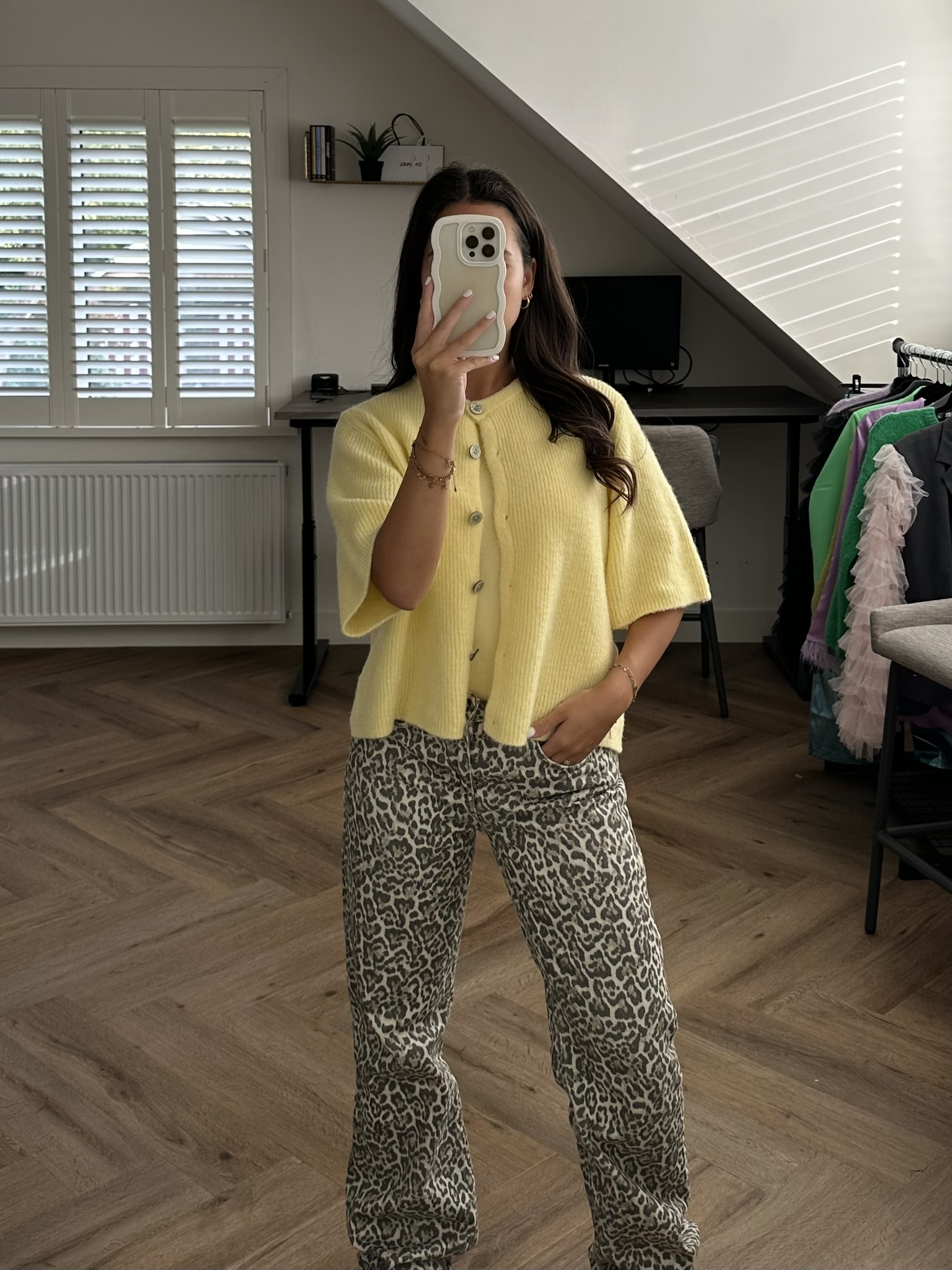 SUNNY CARDIGAN