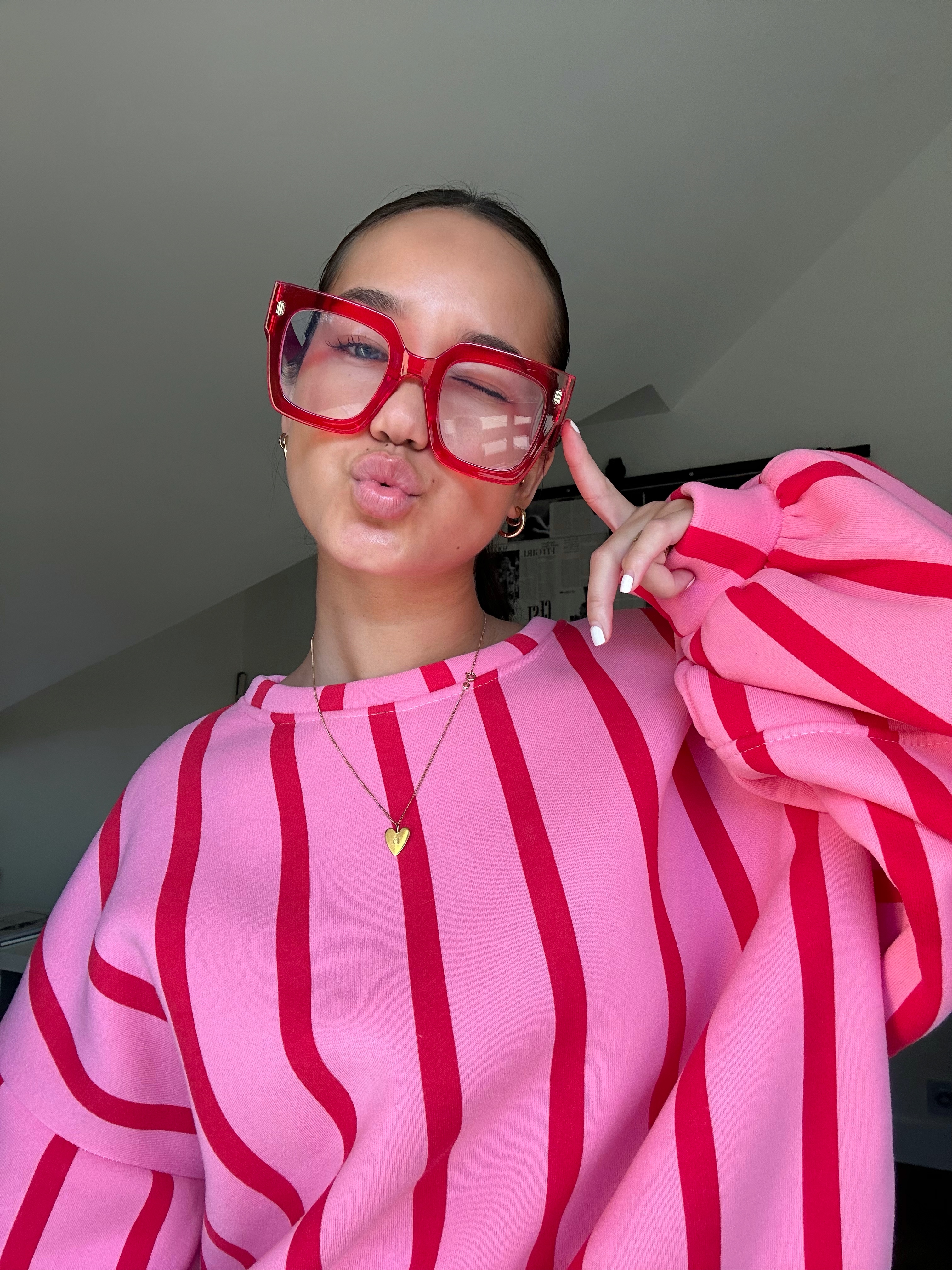 POLLY SWEATER