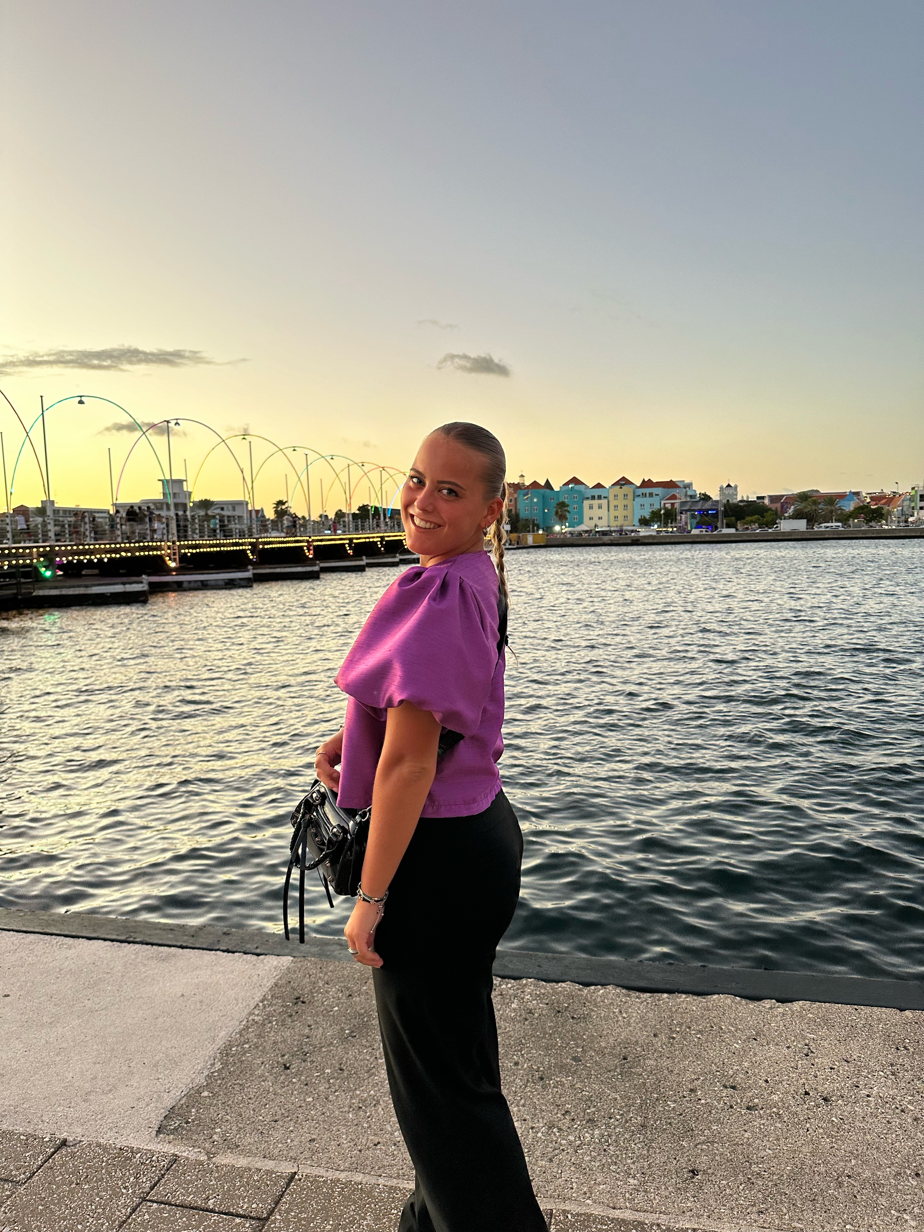 LOLA BLOUSE
