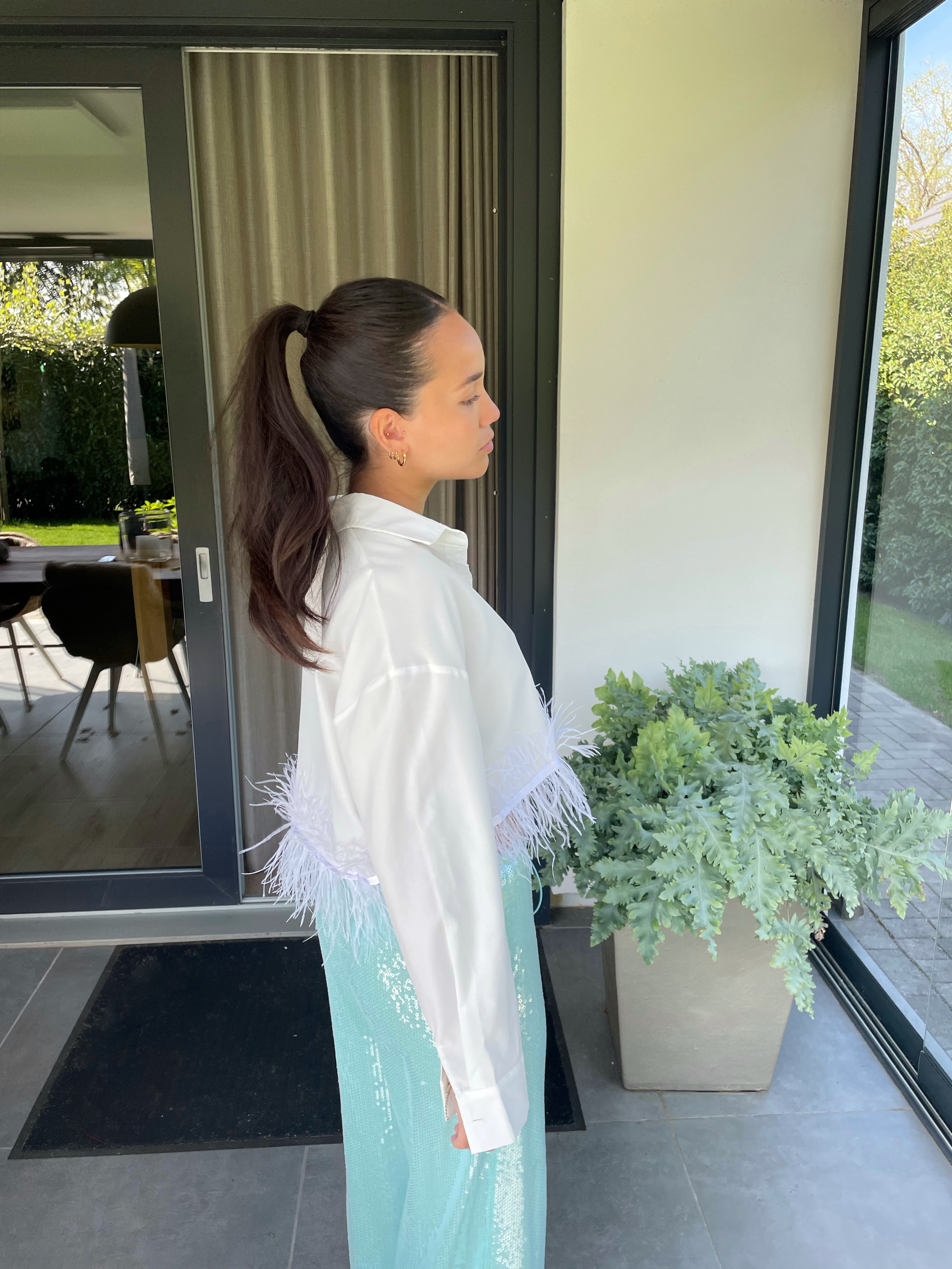 WHITE SWAN BLOUSE