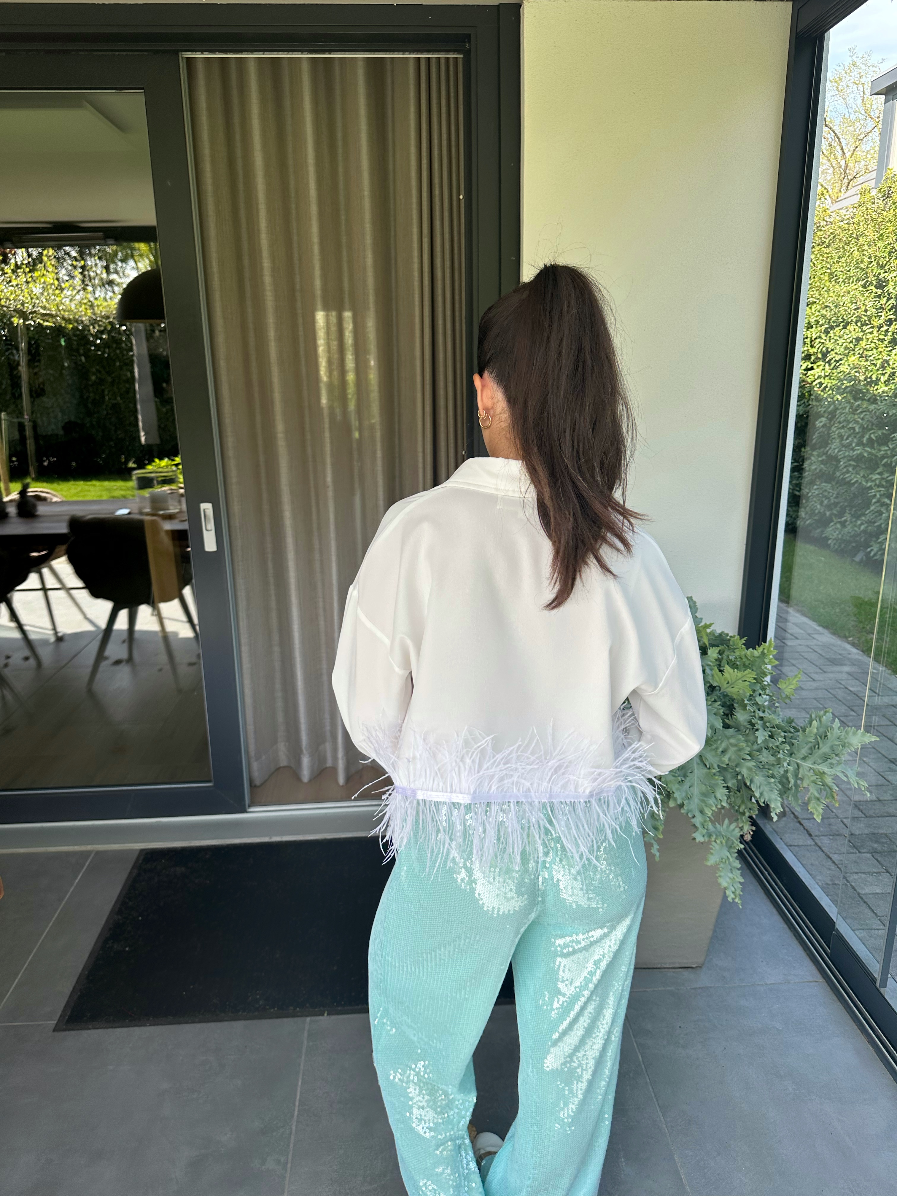 WHITE SWAN BLOUSE