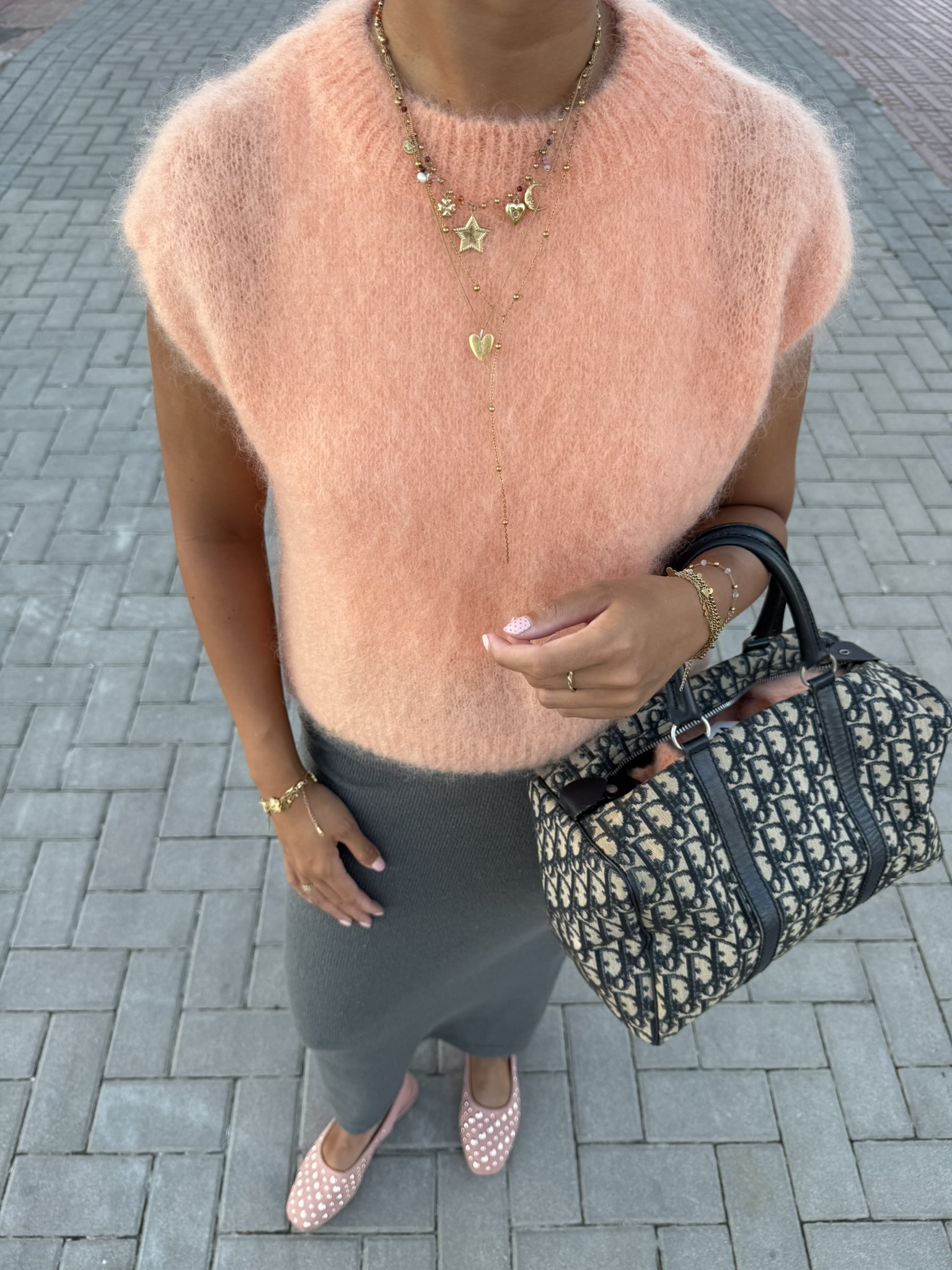 LOU LOU GILET APRICOT