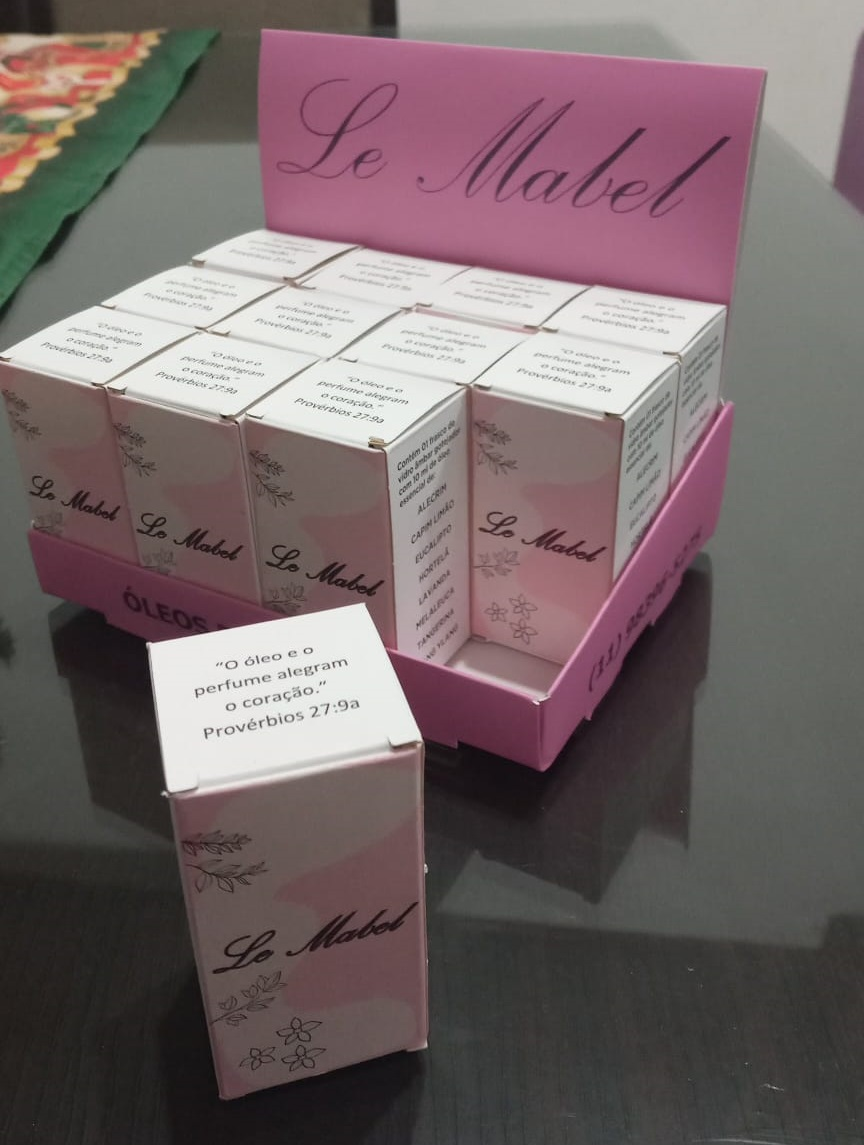 Kit com 15 óleos essenciais