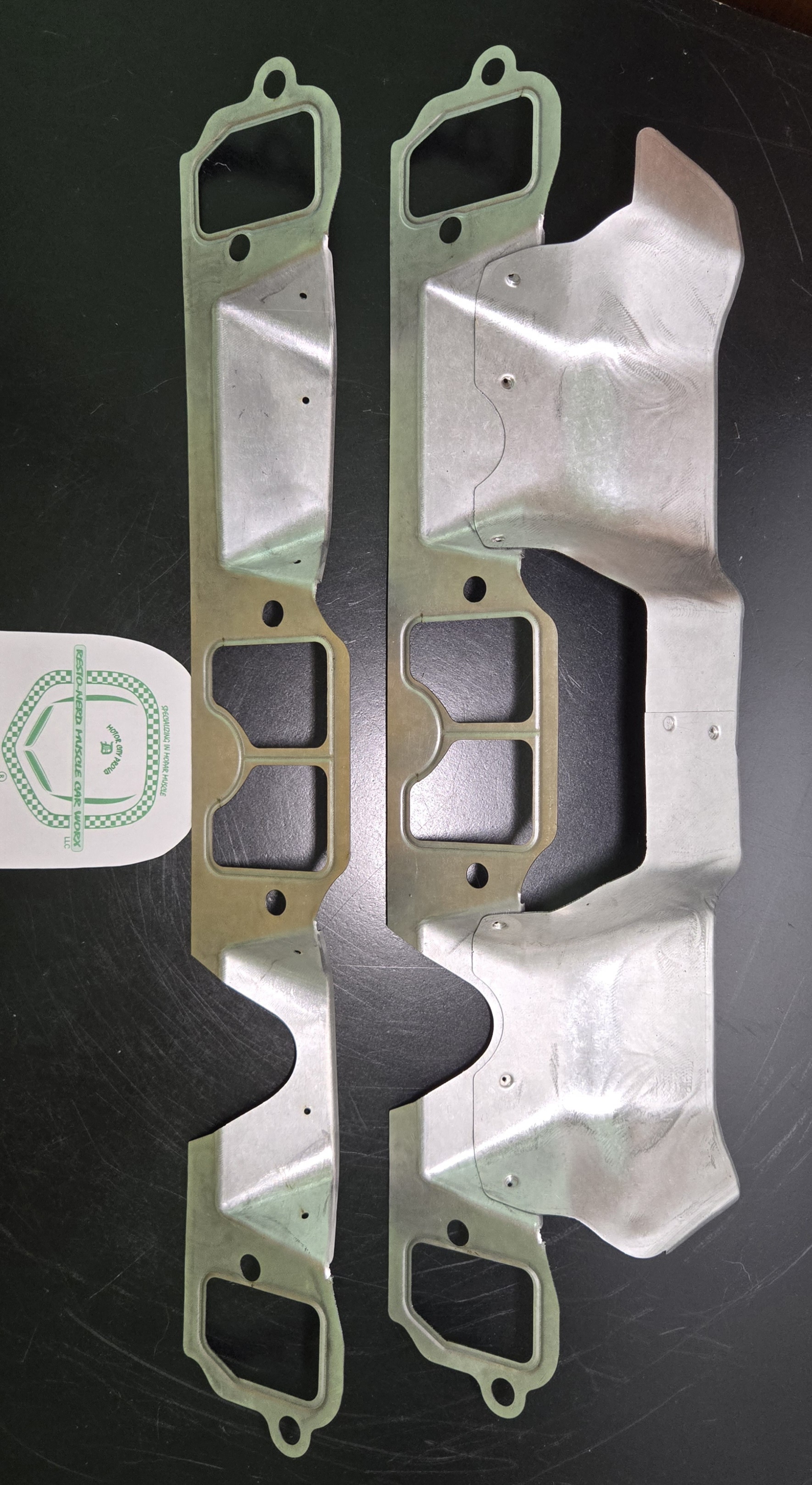 COMBO DEAL - Driver's exhaust manifold gasket & heat shield assembly + Passenger's exhaust manifold gasket