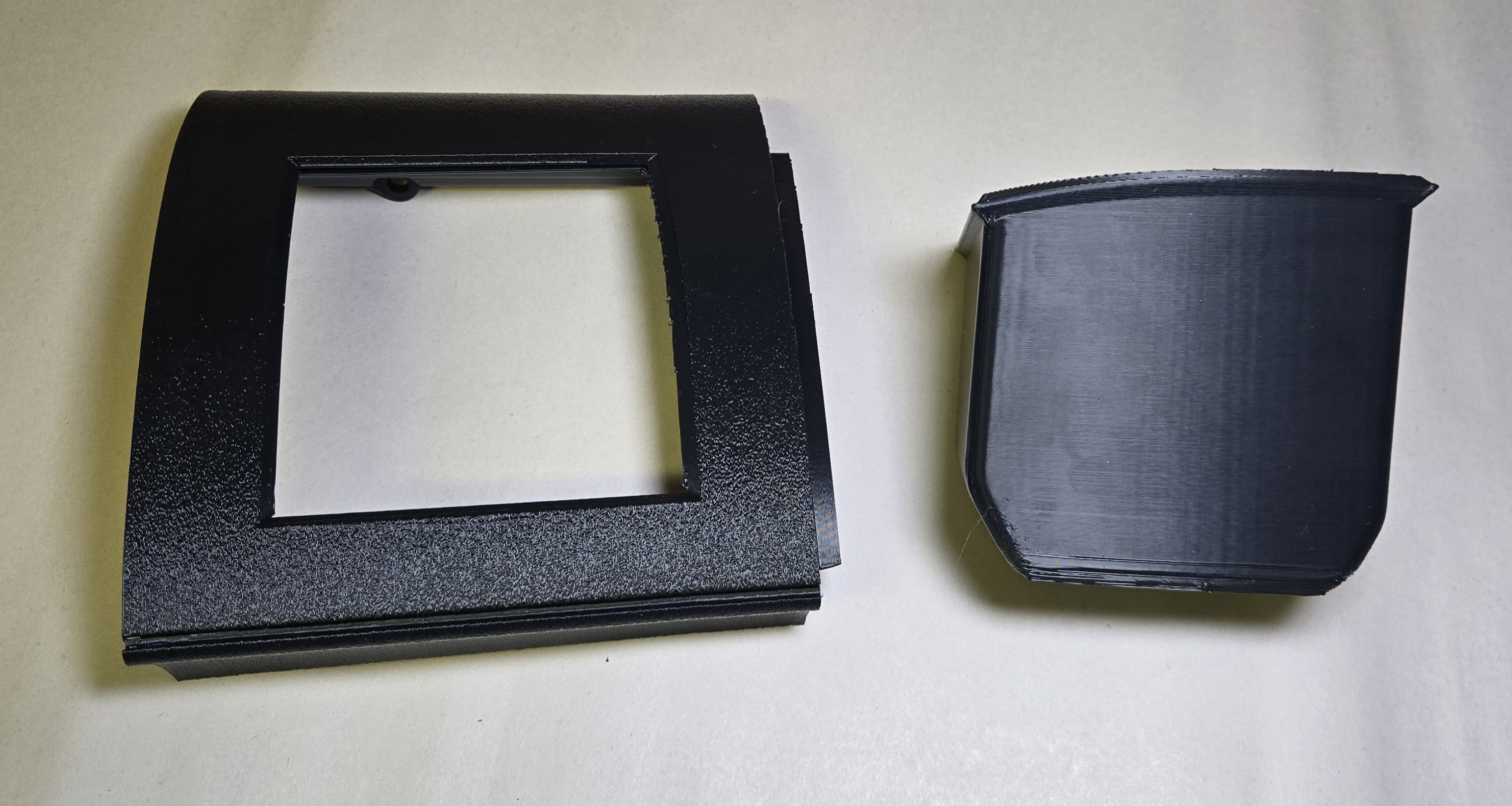 70-74 E-body & 71-74 B-body Cell Phone Holder Front Section