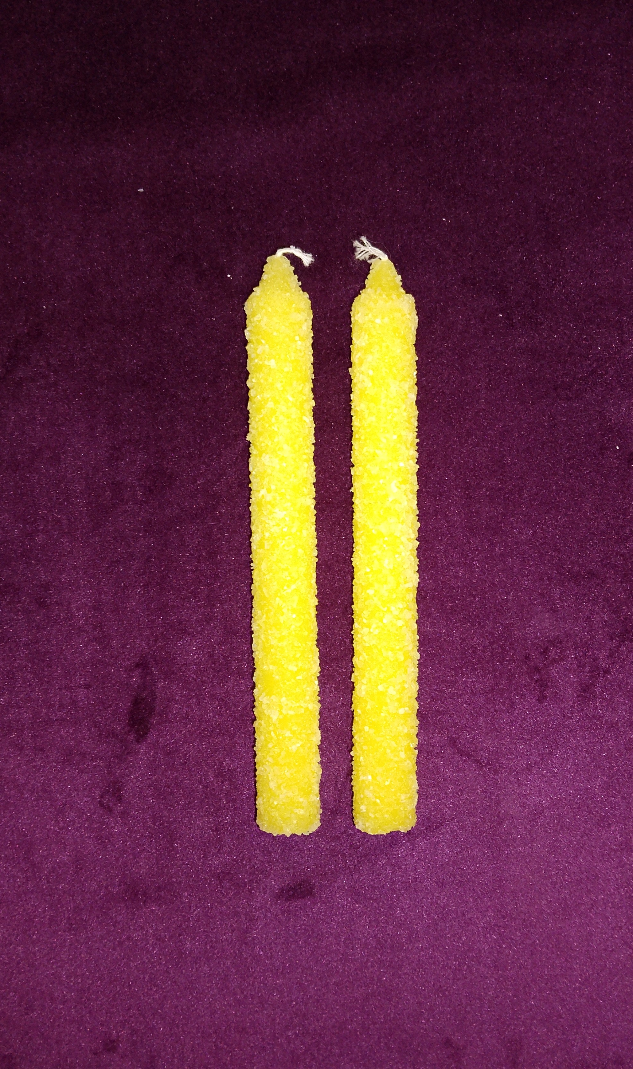 Vela de Sal Esencialmente Ritualizada Amarilla